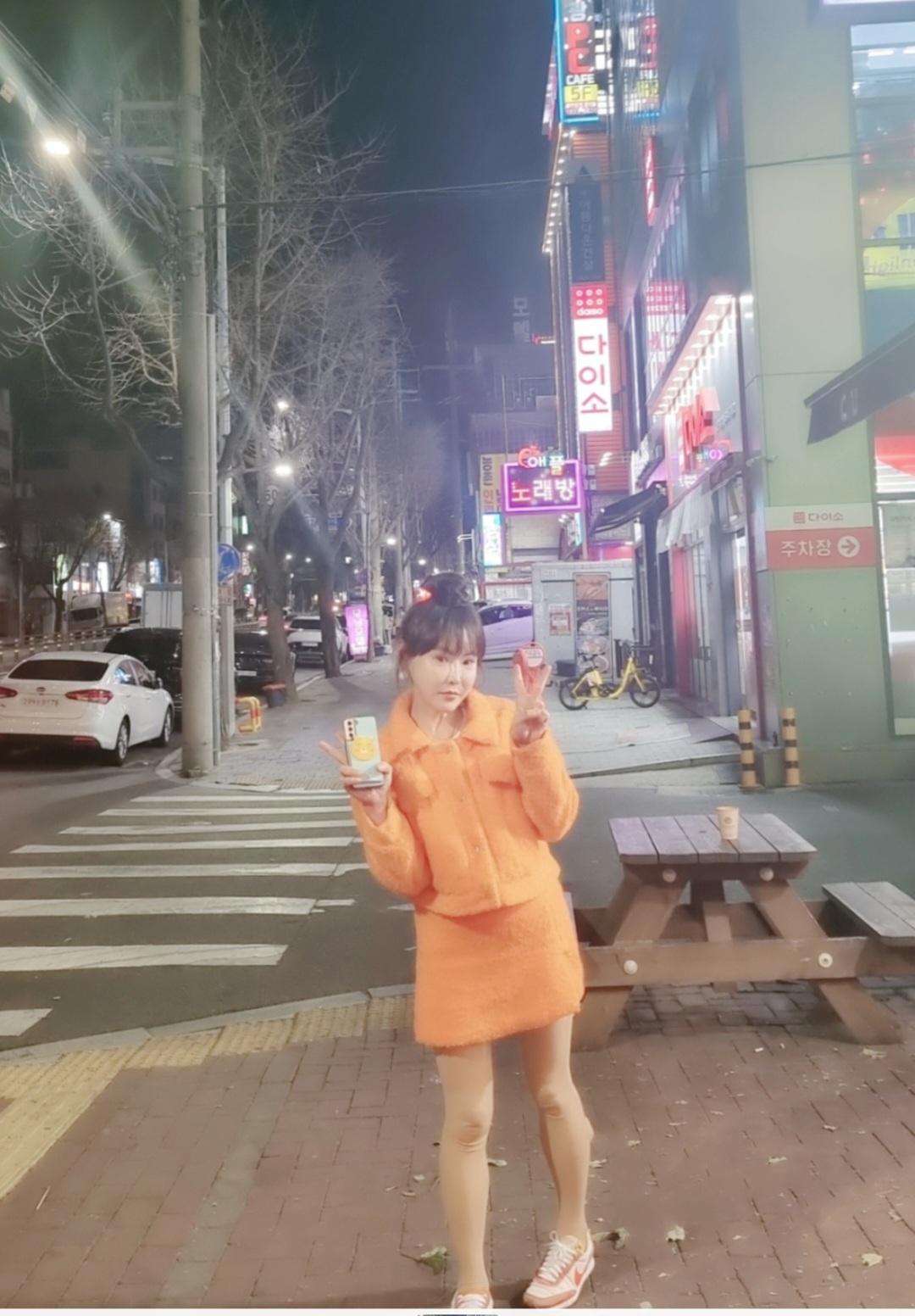 강영삼 호스트