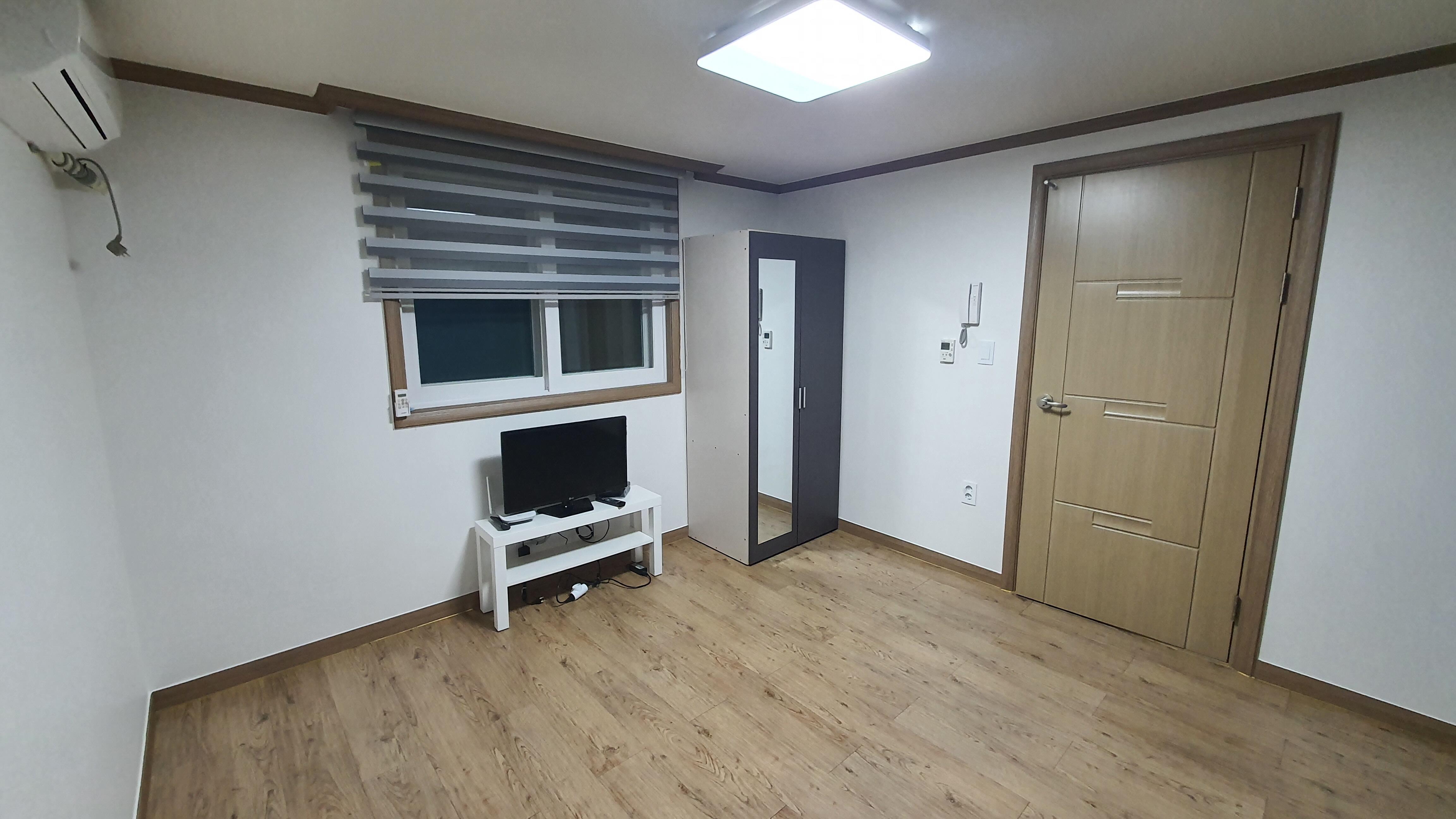 관설동 단기임대 주택가라 조용합니다 