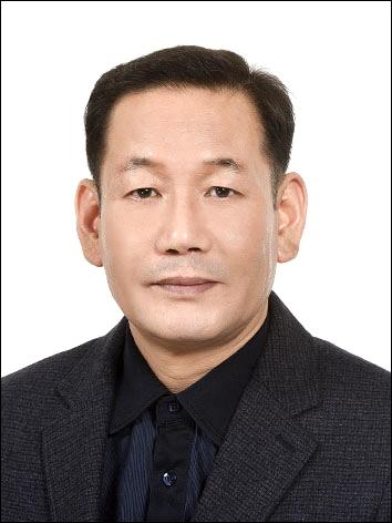 정영환 호스트