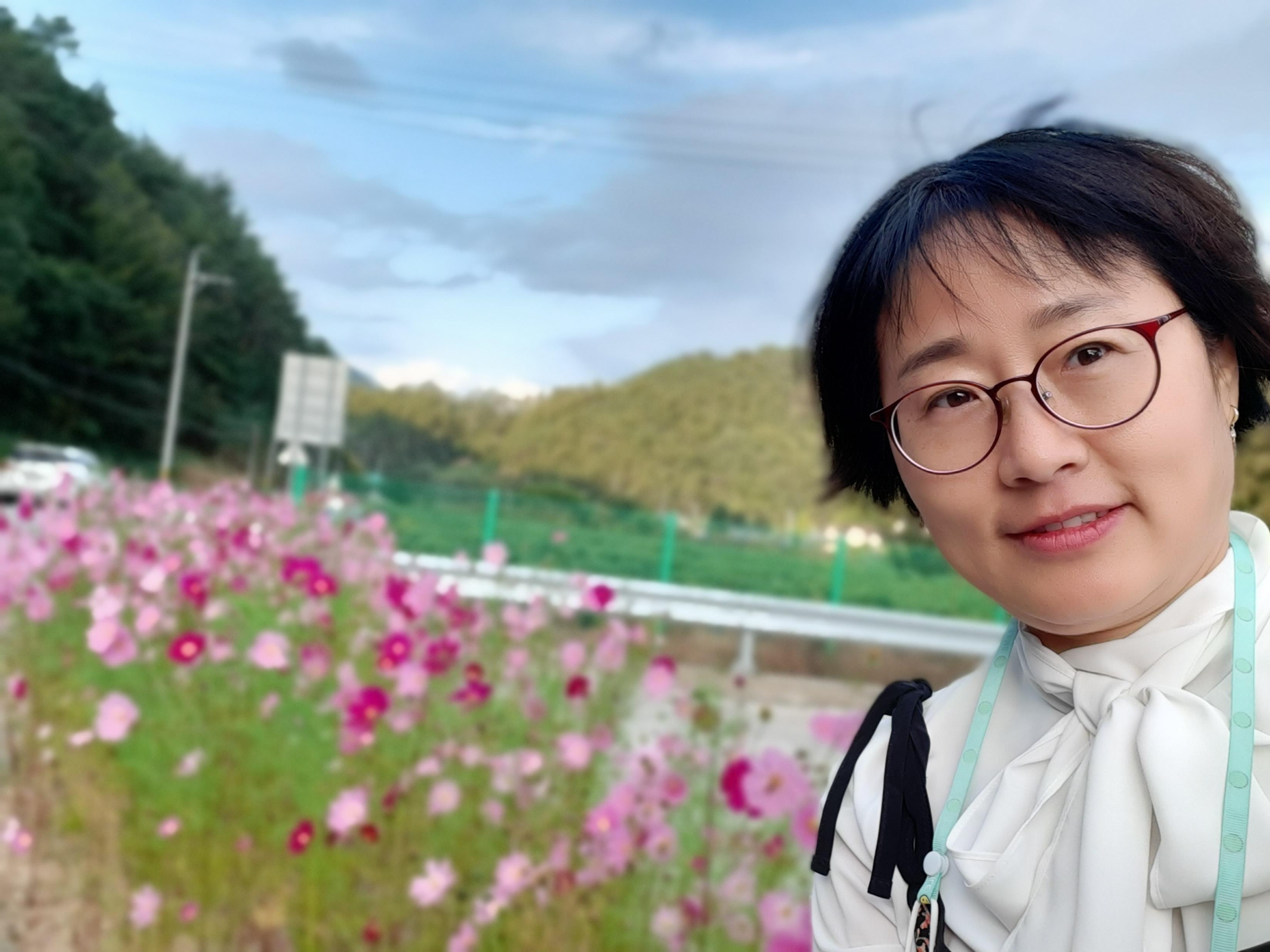 김혜자 호스트