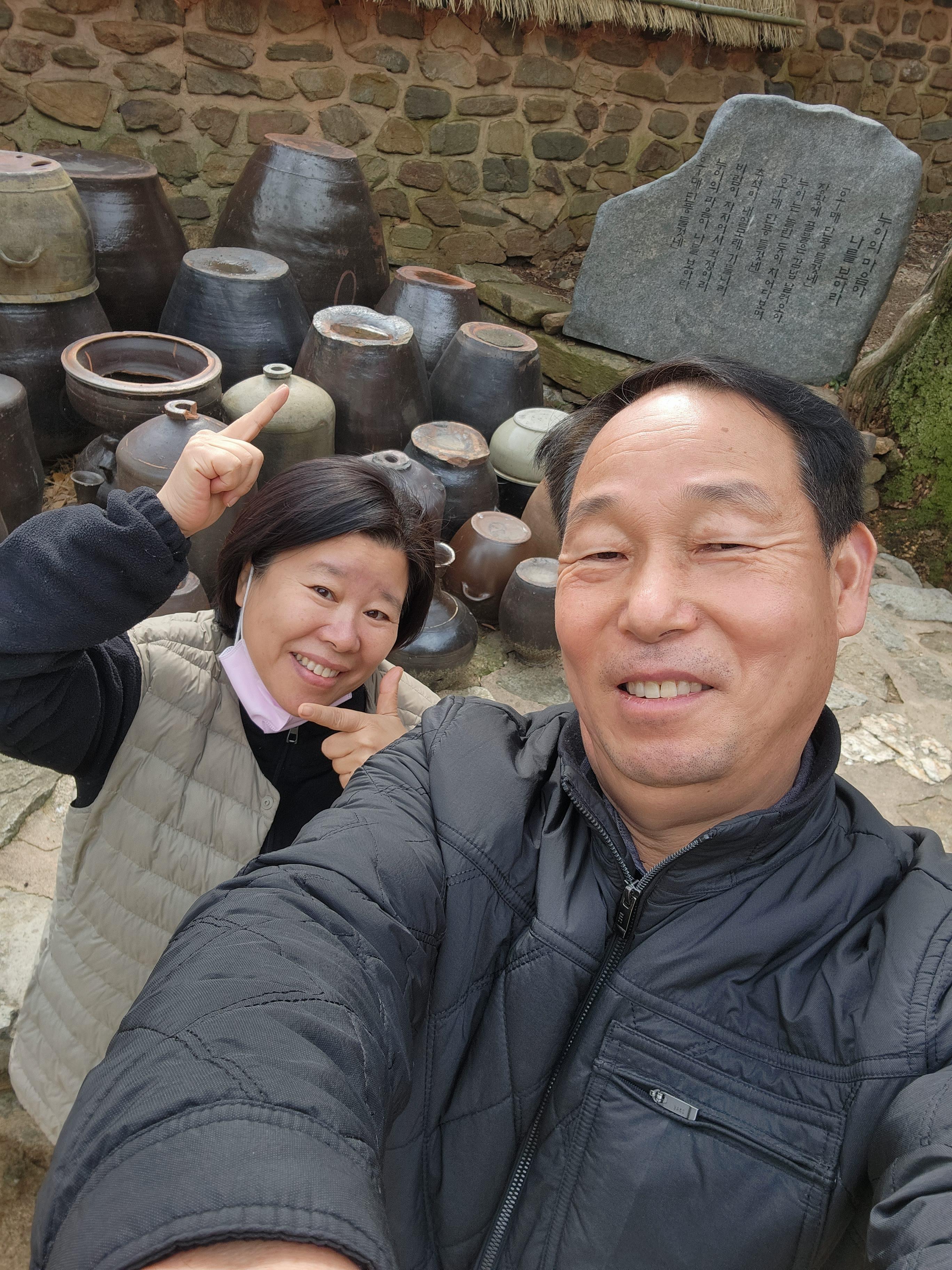 홍기범 호스트