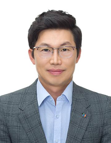 박형배 호스트