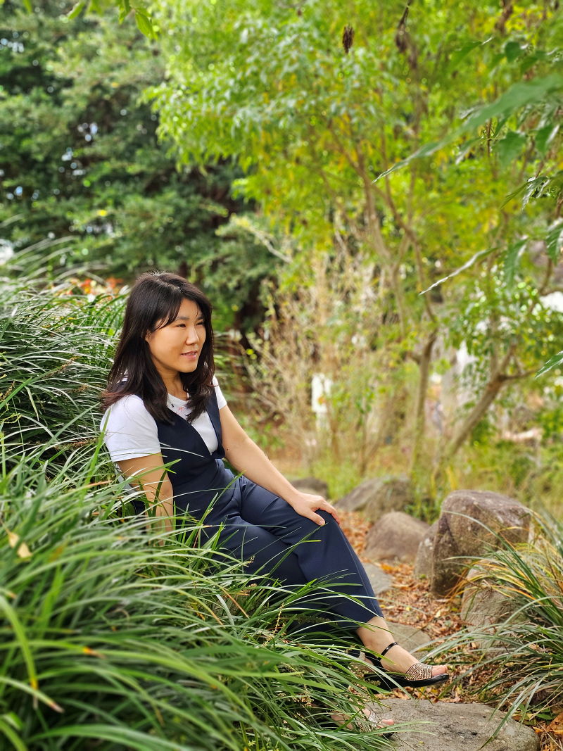 Kim Yongja 호스트