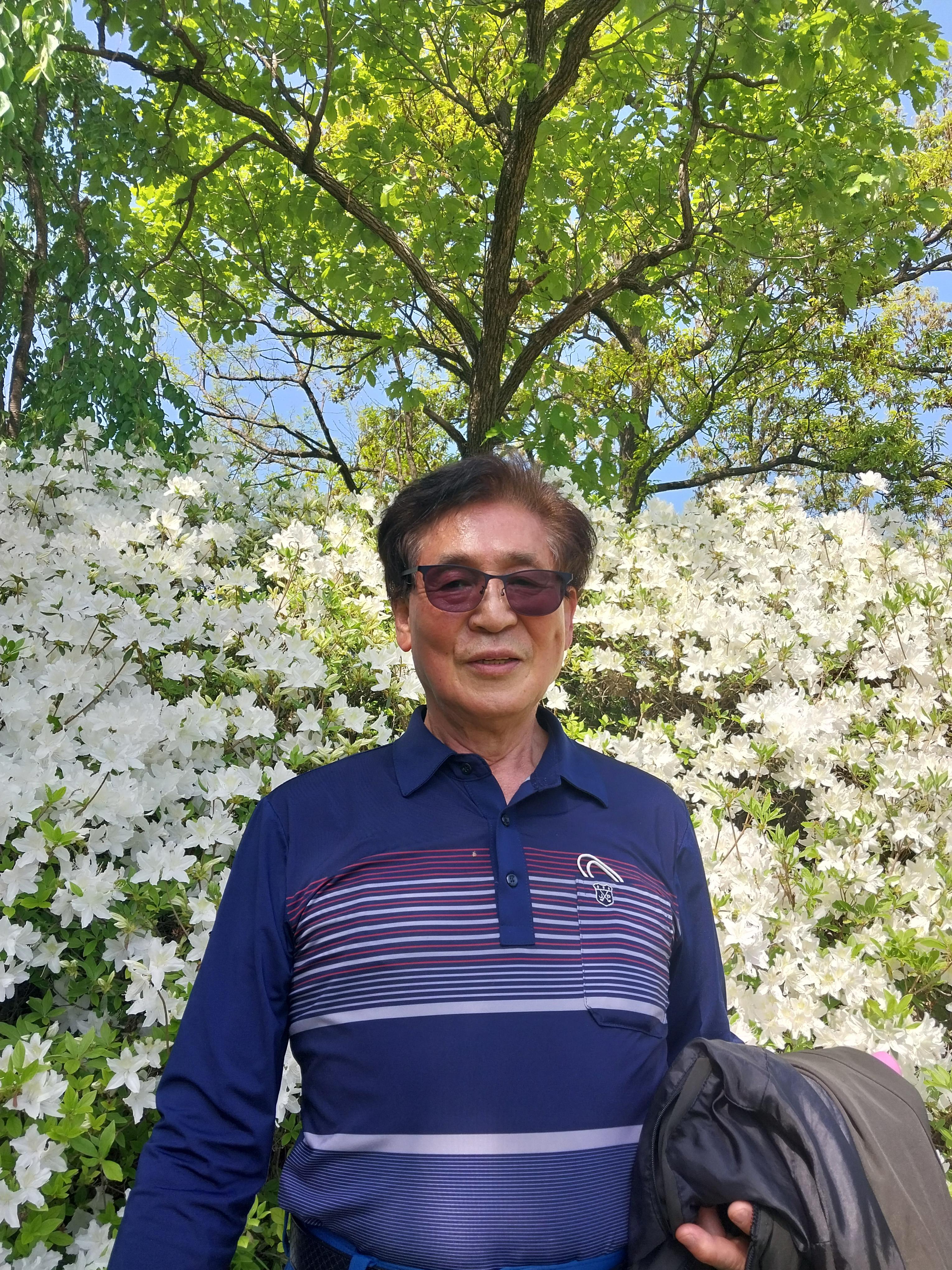 유외철  호스트