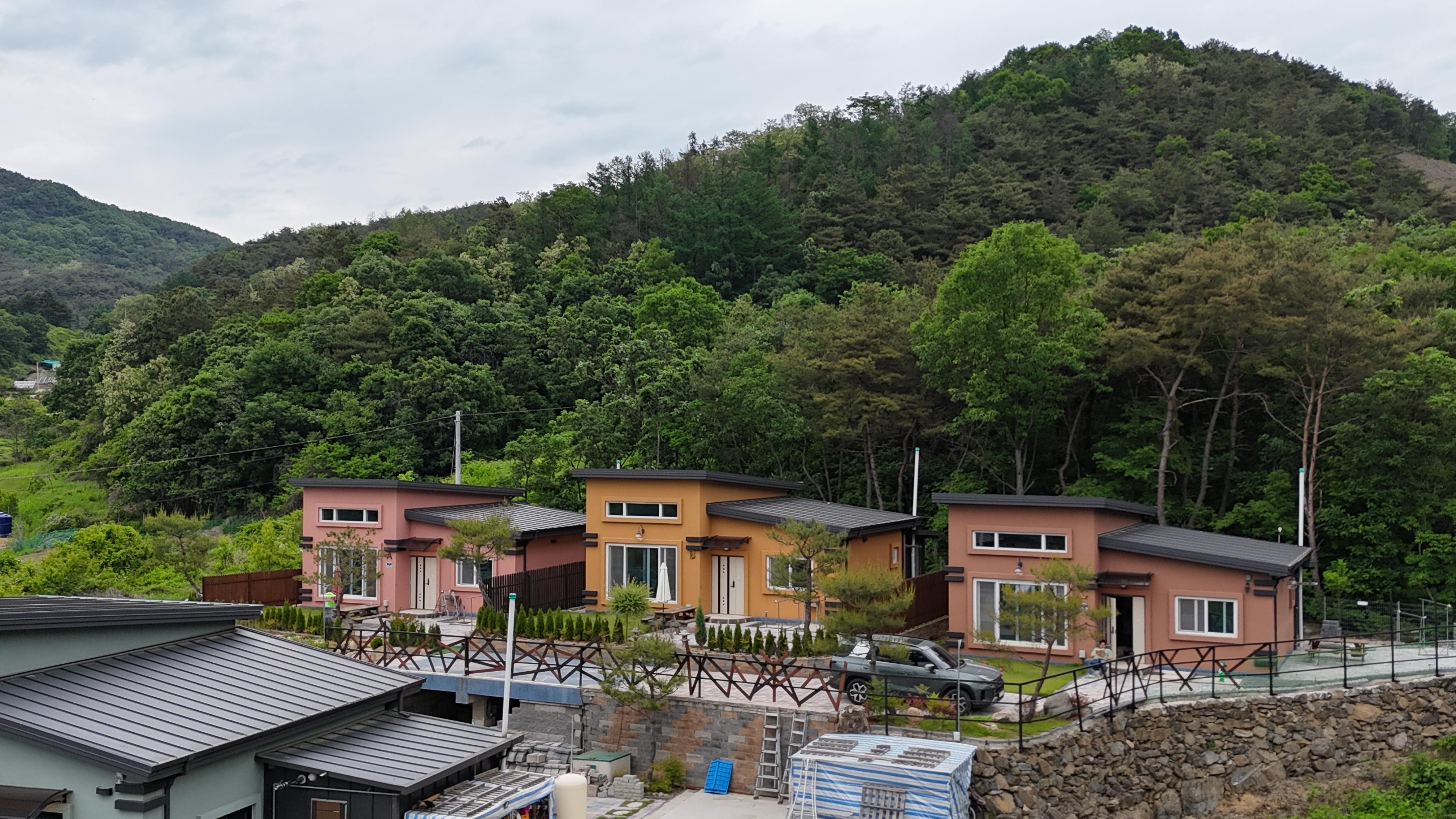 조용한 산촌마을 힐링주택 사진 2