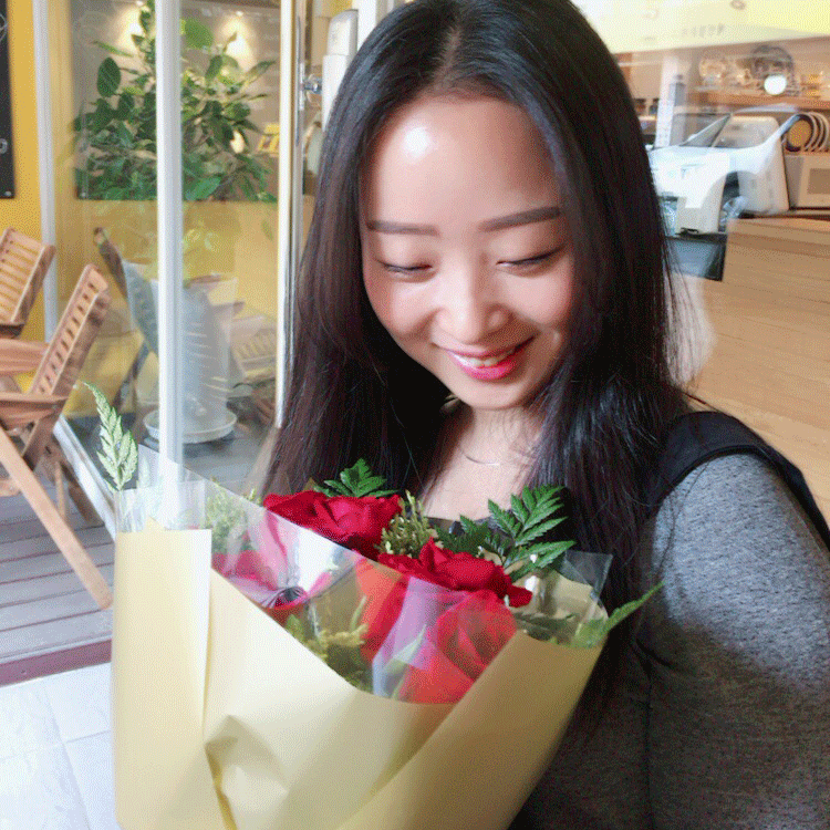 안지혜 호스트