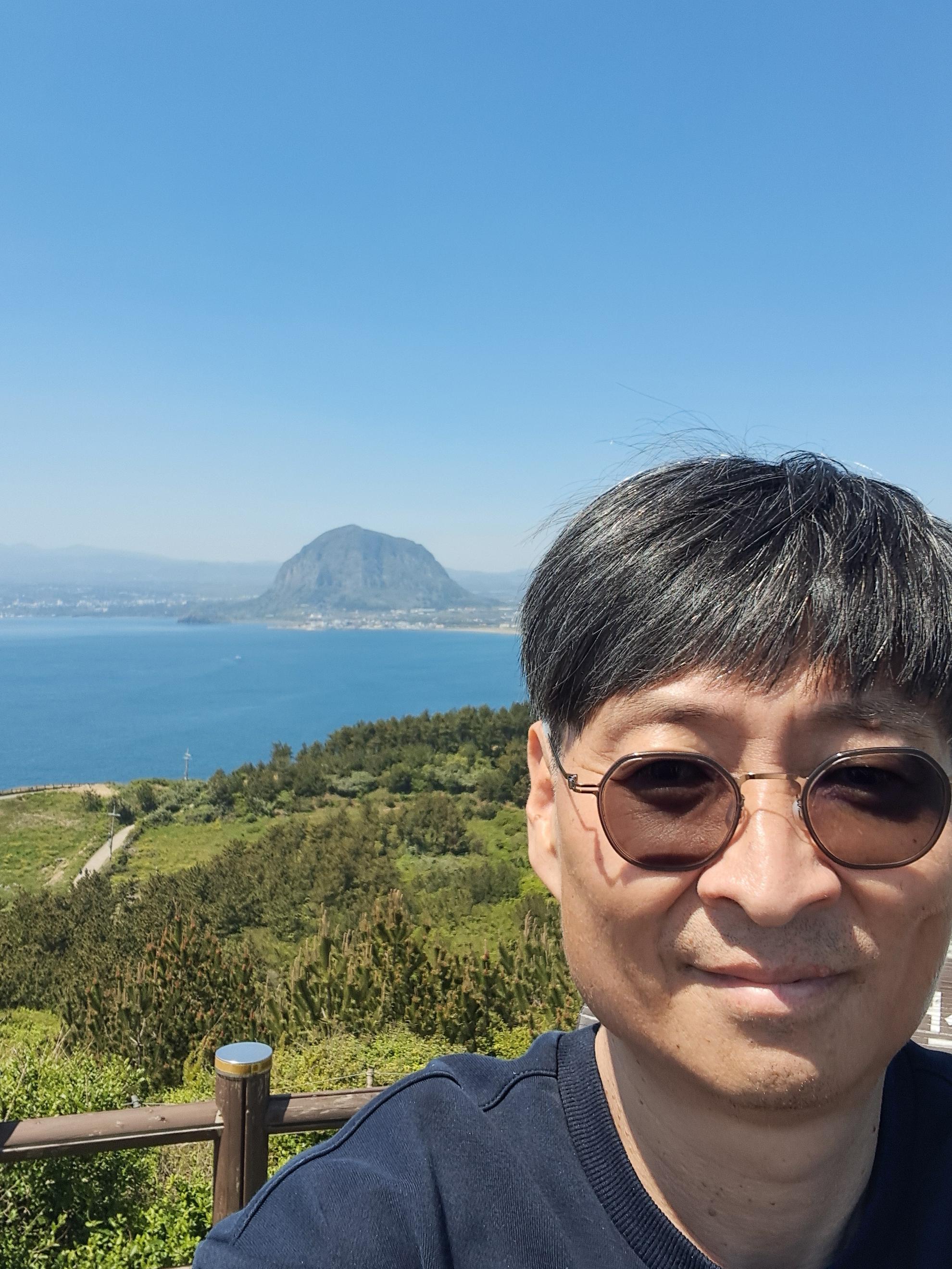 김영대  호스트
