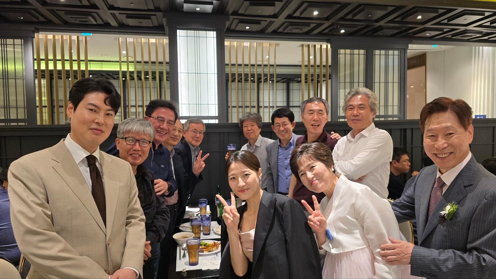 서하원 호스트
