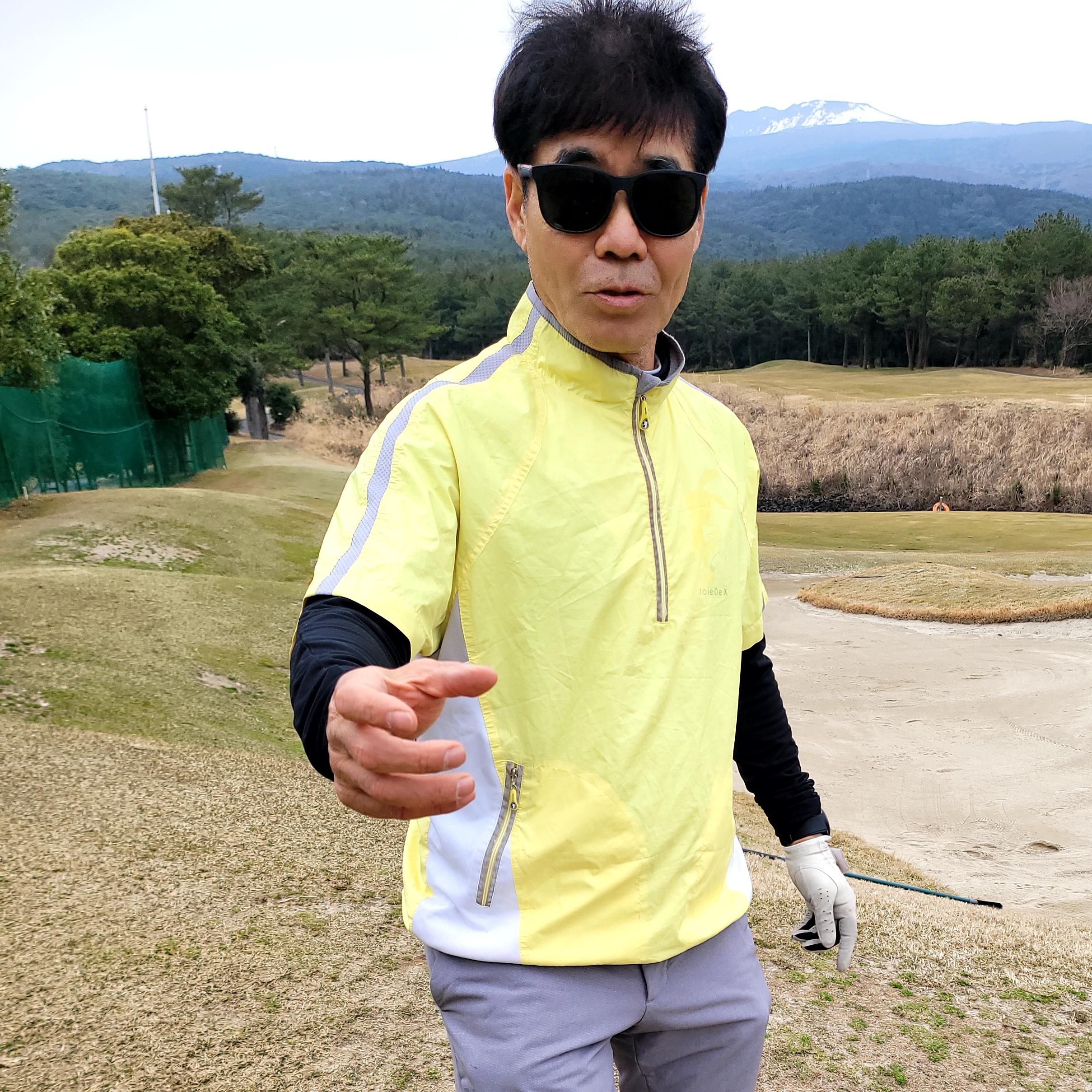 고승민 호스트