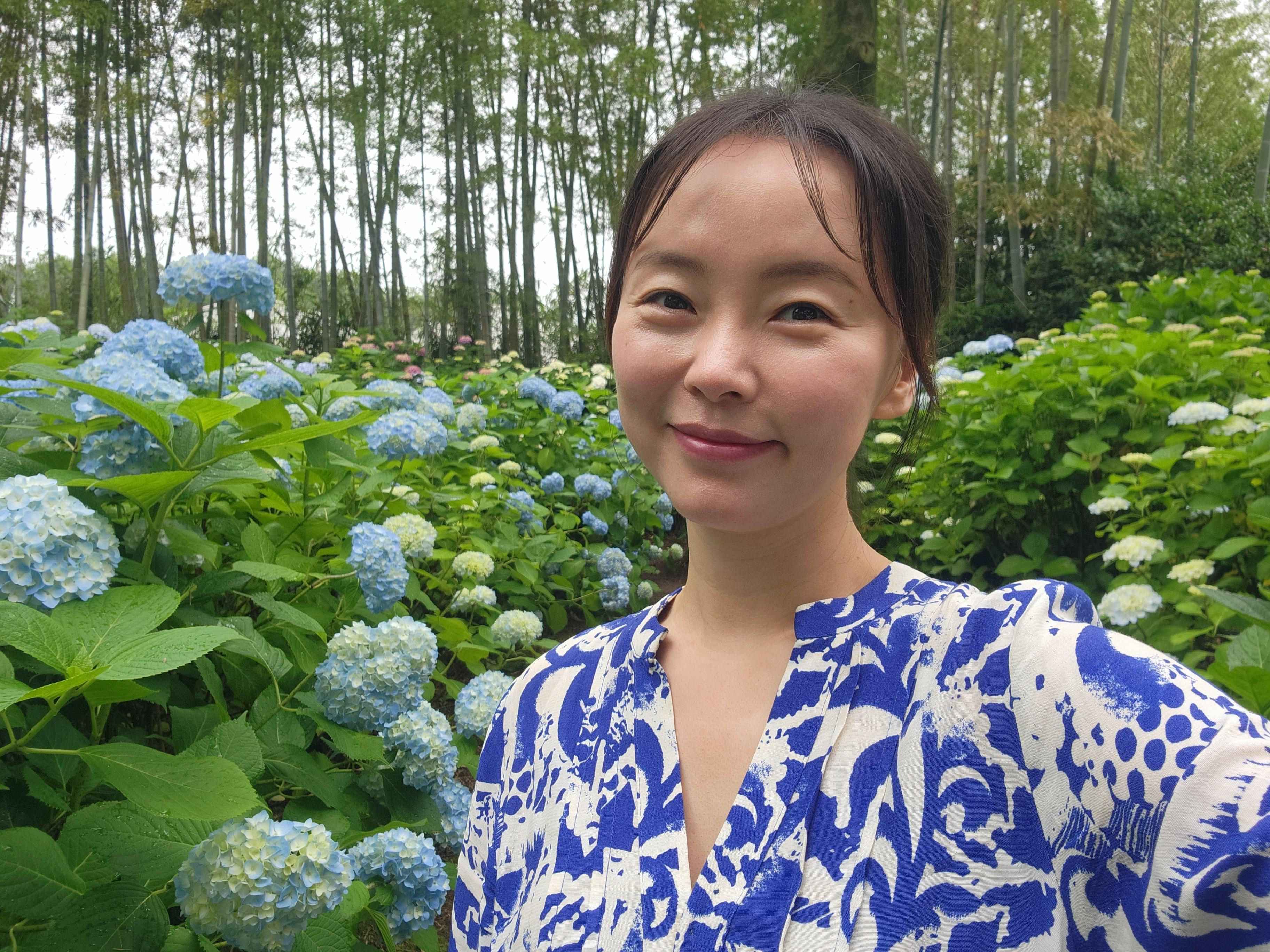 이나민 호스트