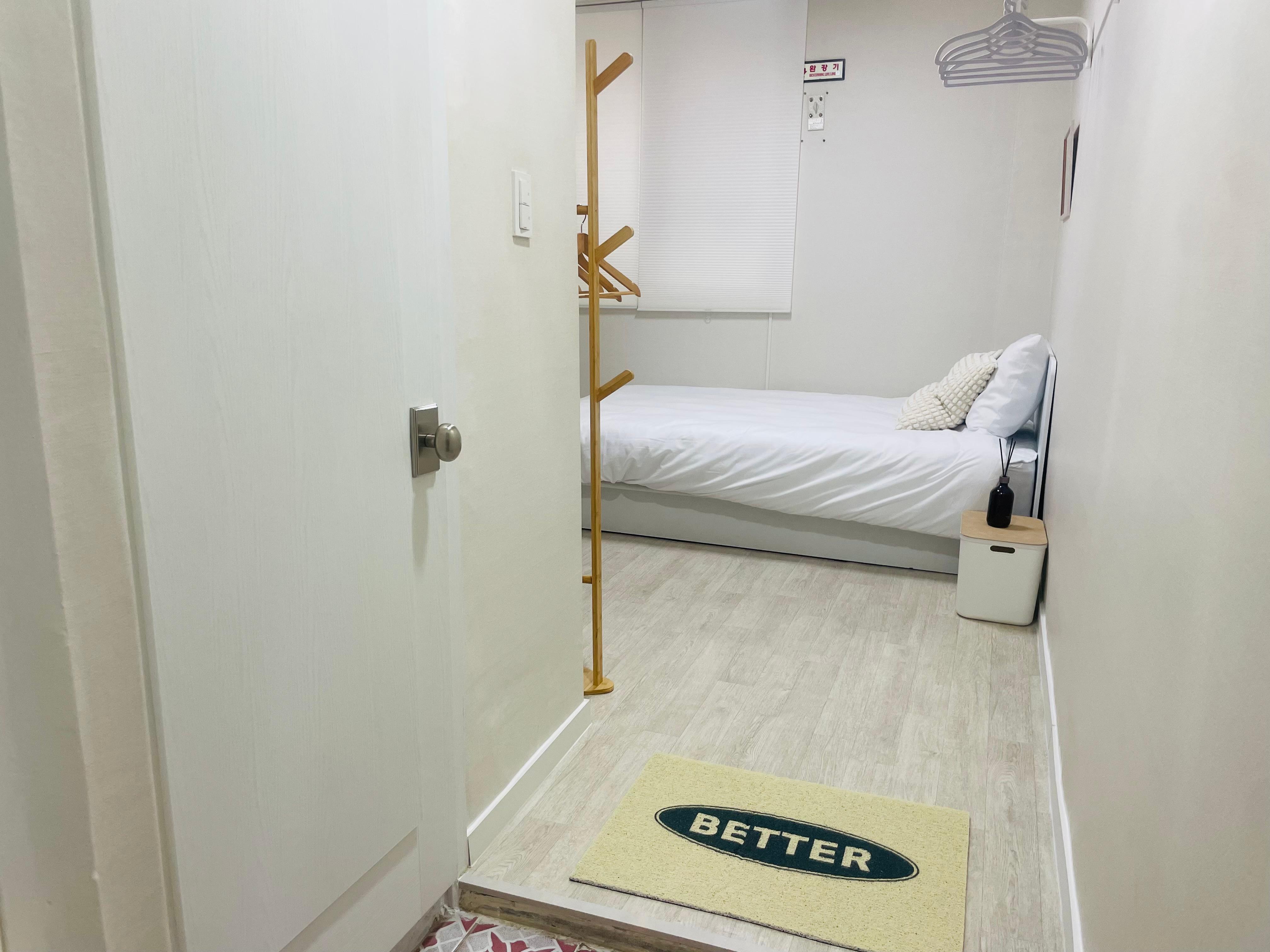 계산동 단기임대 경인교대입구역 5분 외창+장실 고시텔