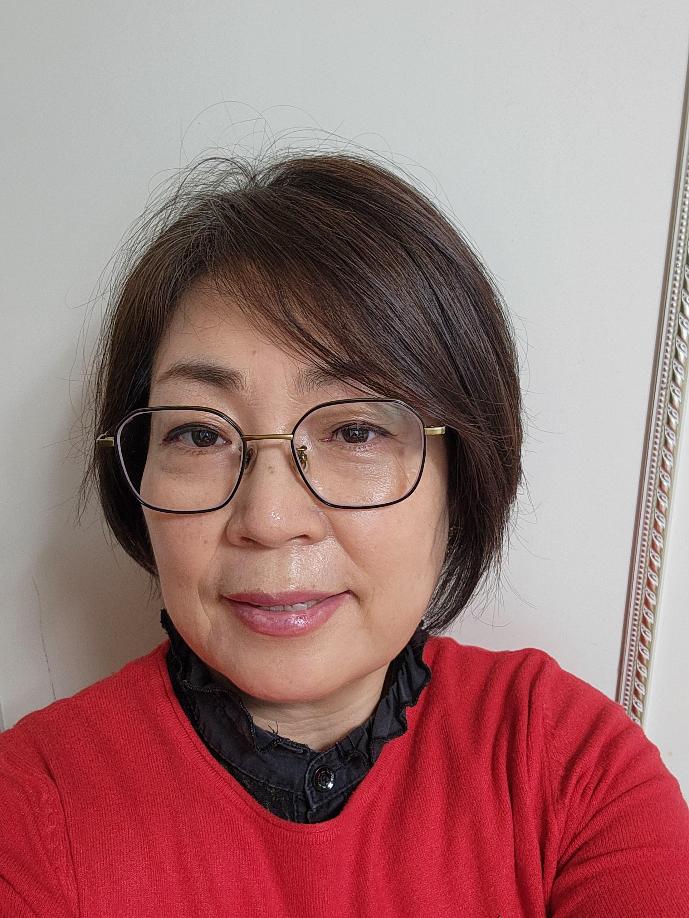 문금미 호스트