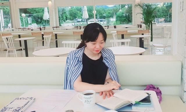 김혜선 호스트