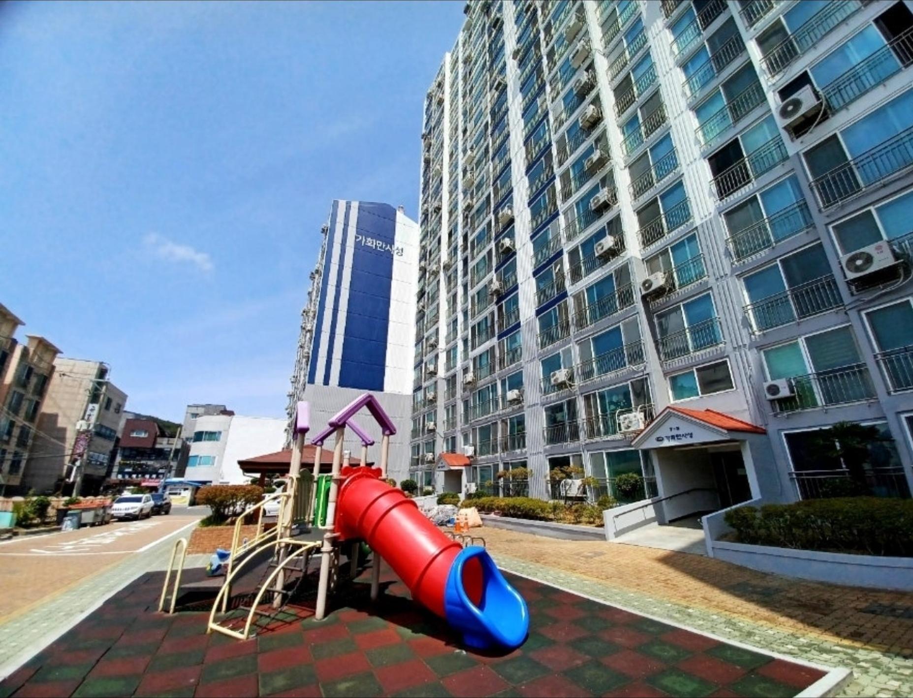 손보승 호스트