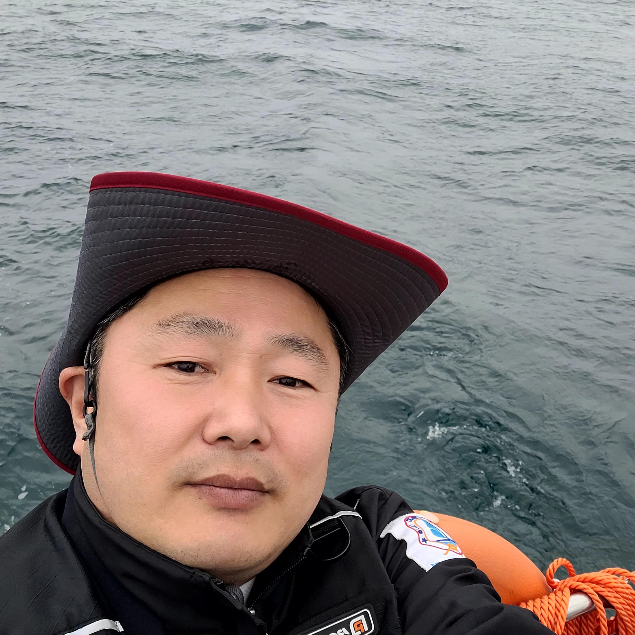오국환 호스트