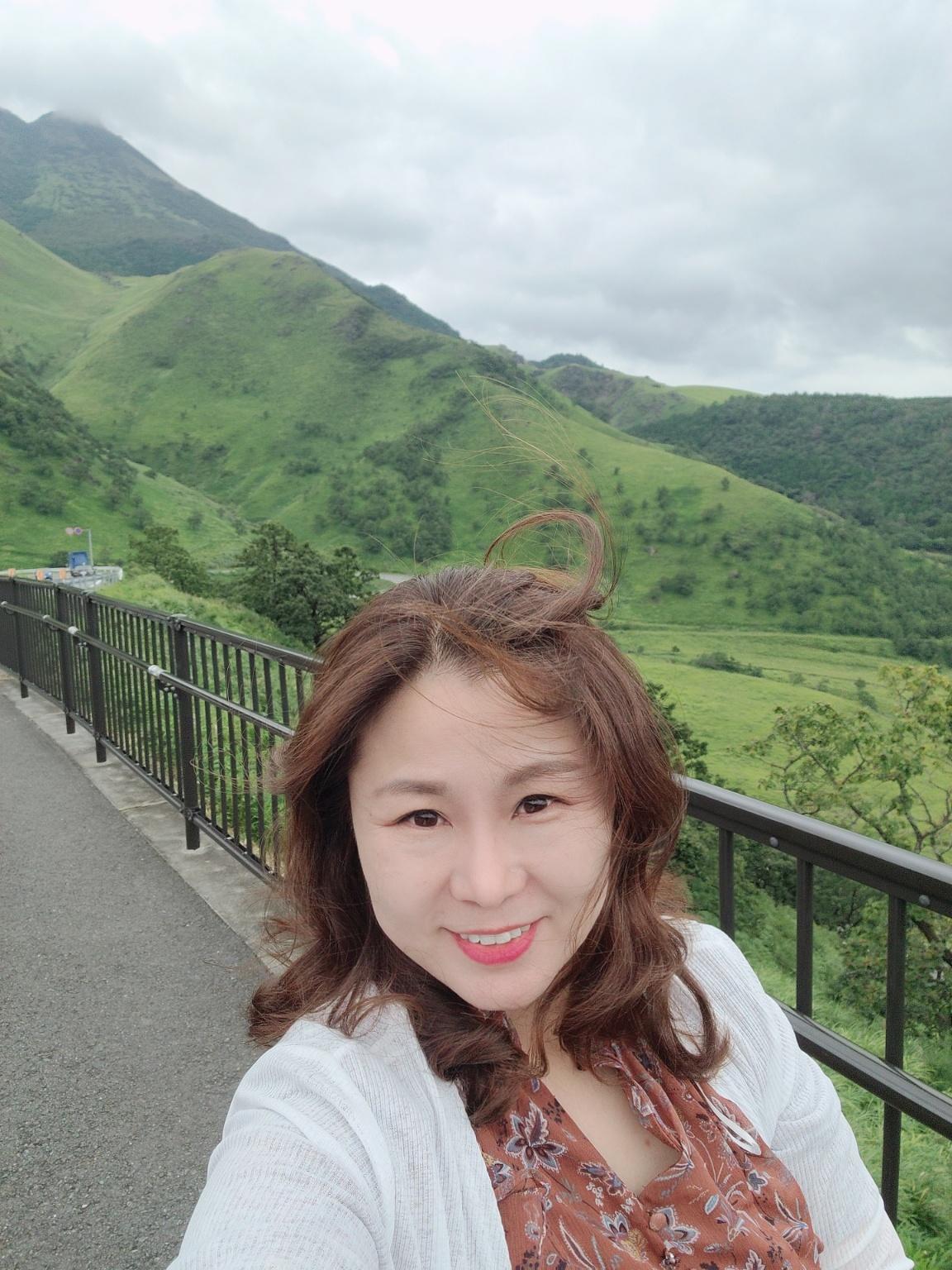 황옥선 호스트