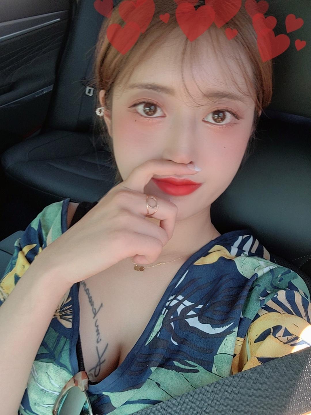 김선진 호스트