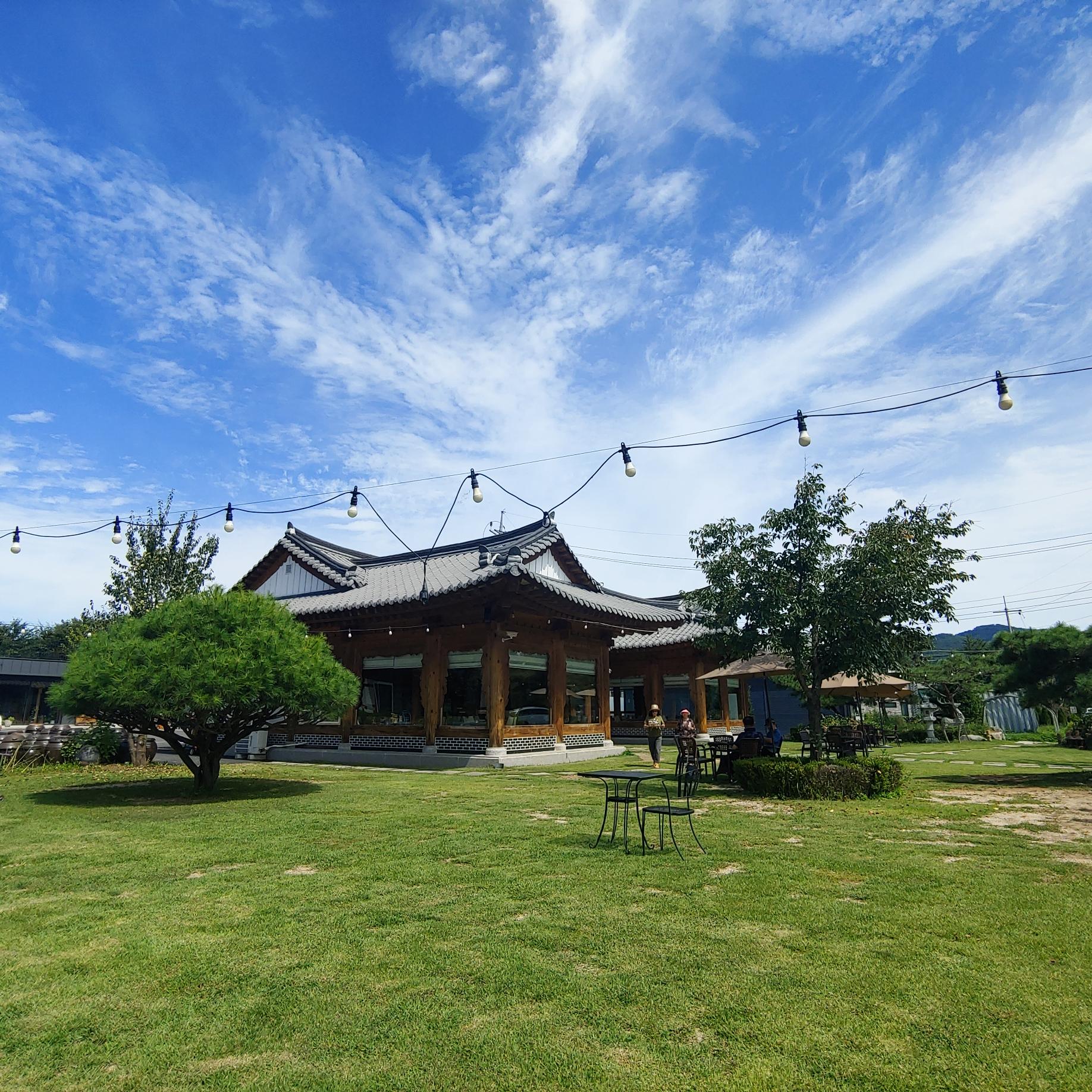 박민철 호스트