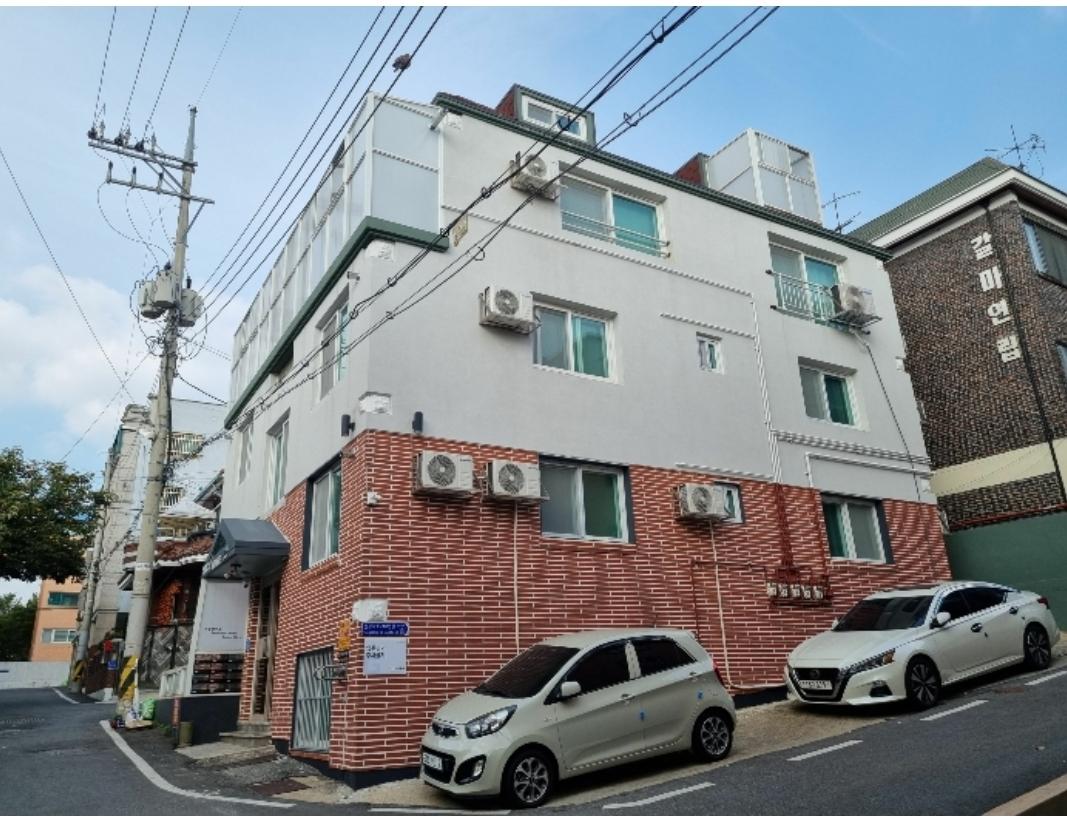 황지훈 호스트