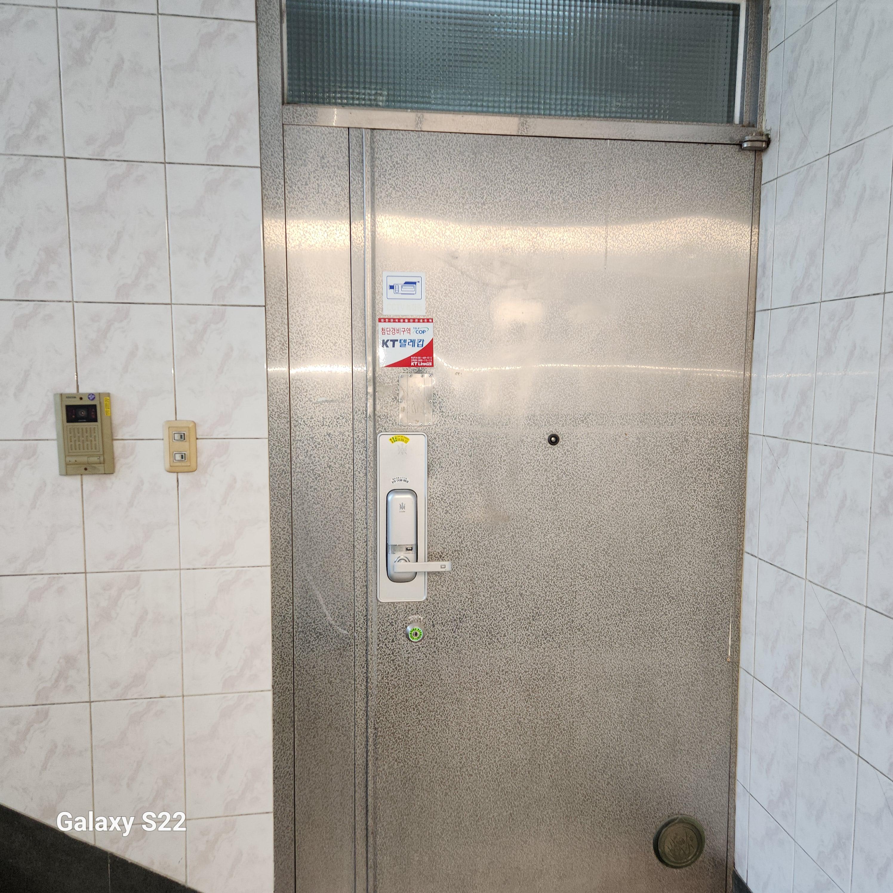 부산 동래구 충렬대로 상가주택 사진 2