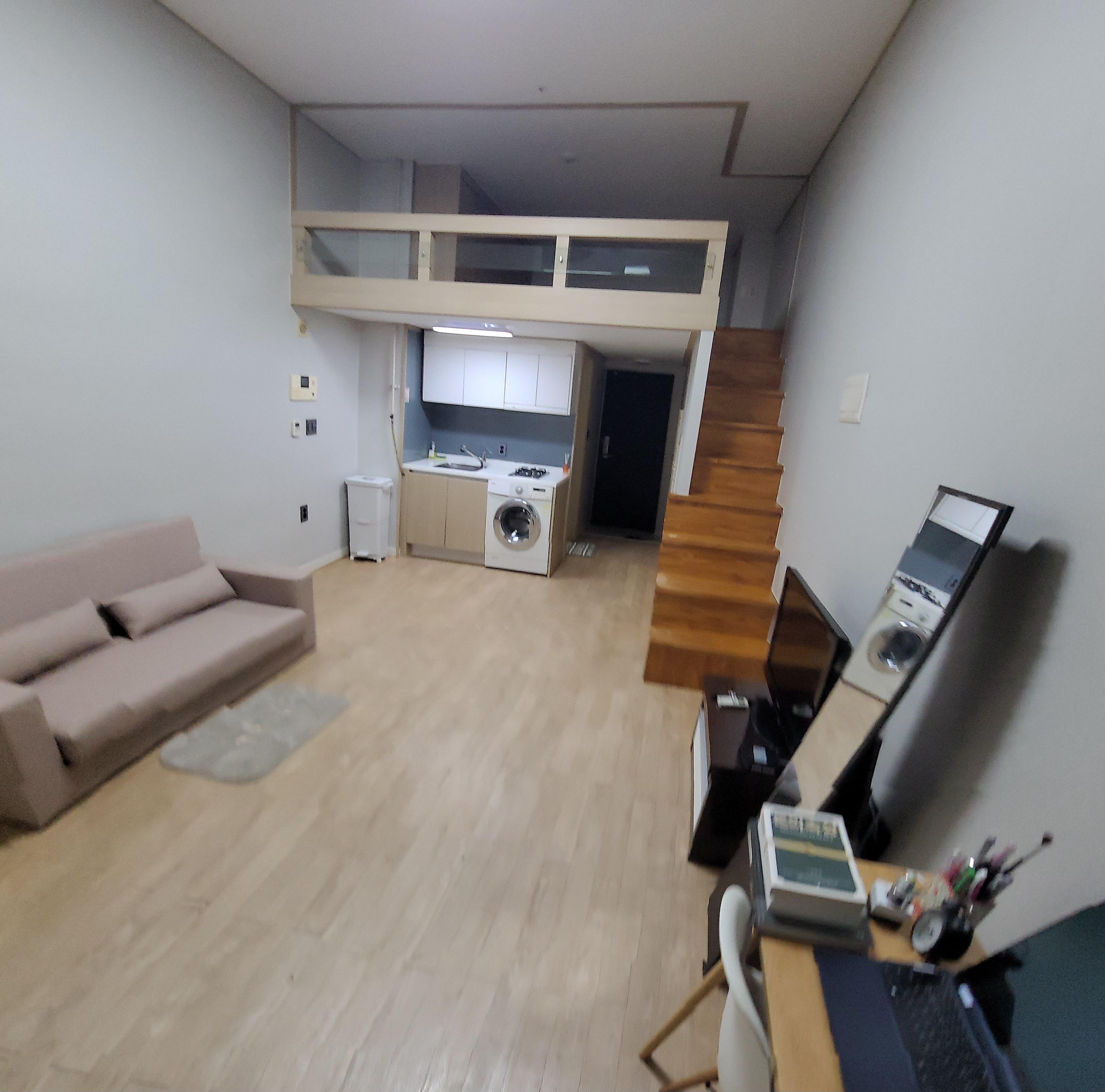 부평동 단기임대 부평역 편리한 풀옵션 복층 숙소
