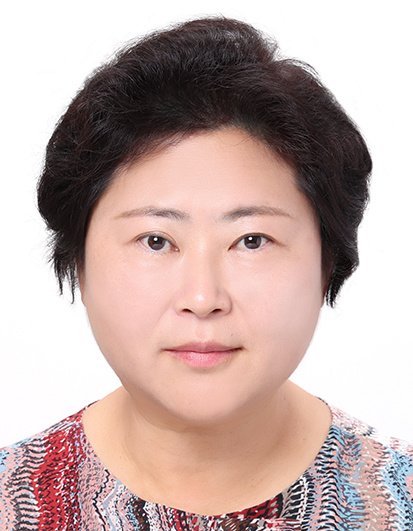 김혜진 호스트