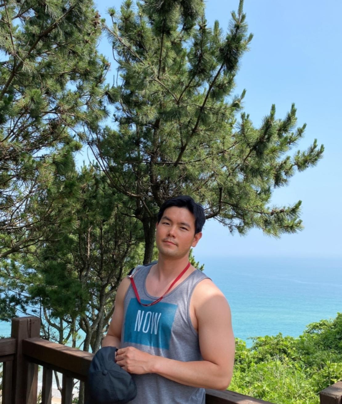 Danny Park 호스트