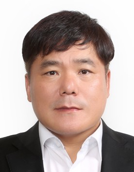 전영부 호스트