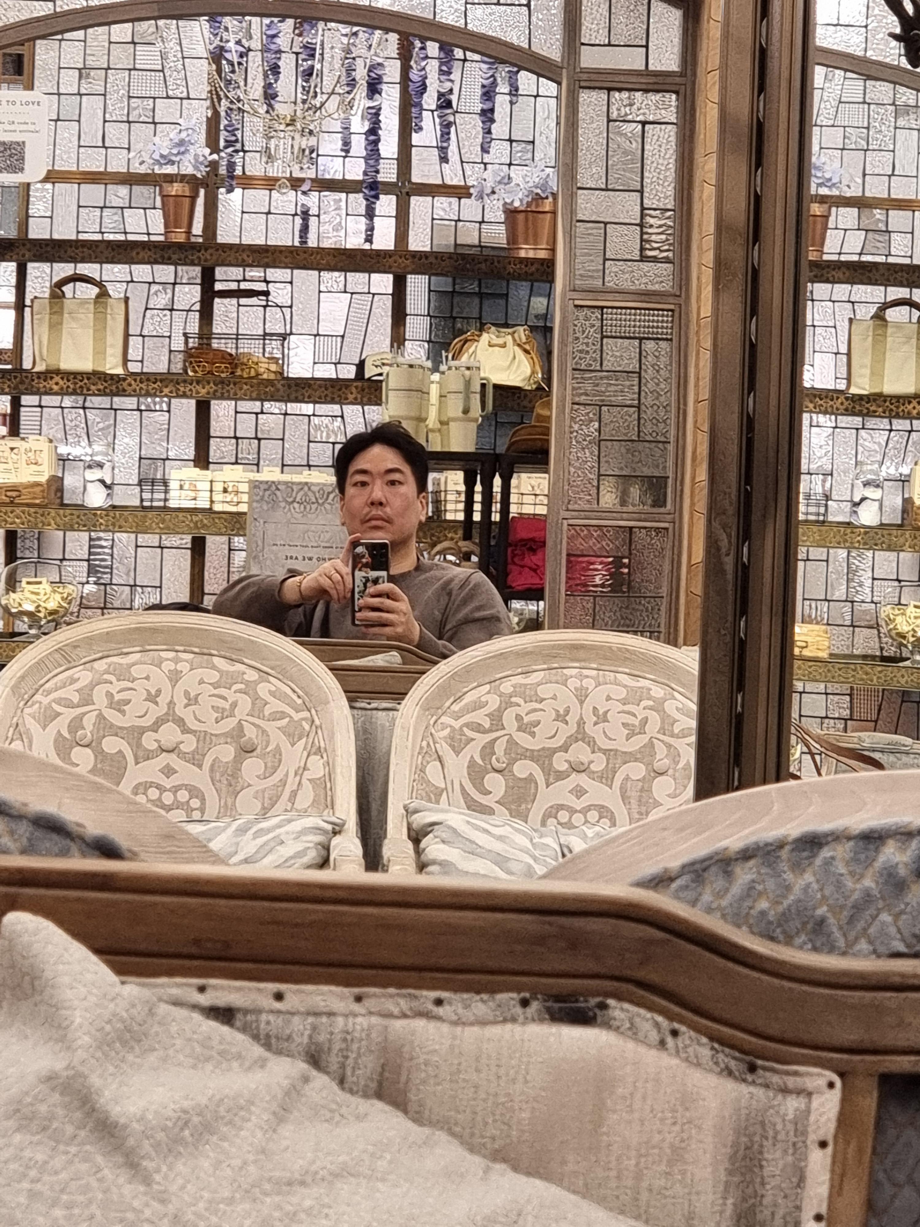 김태환 호스트
