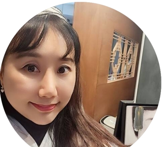 전선영 호스트