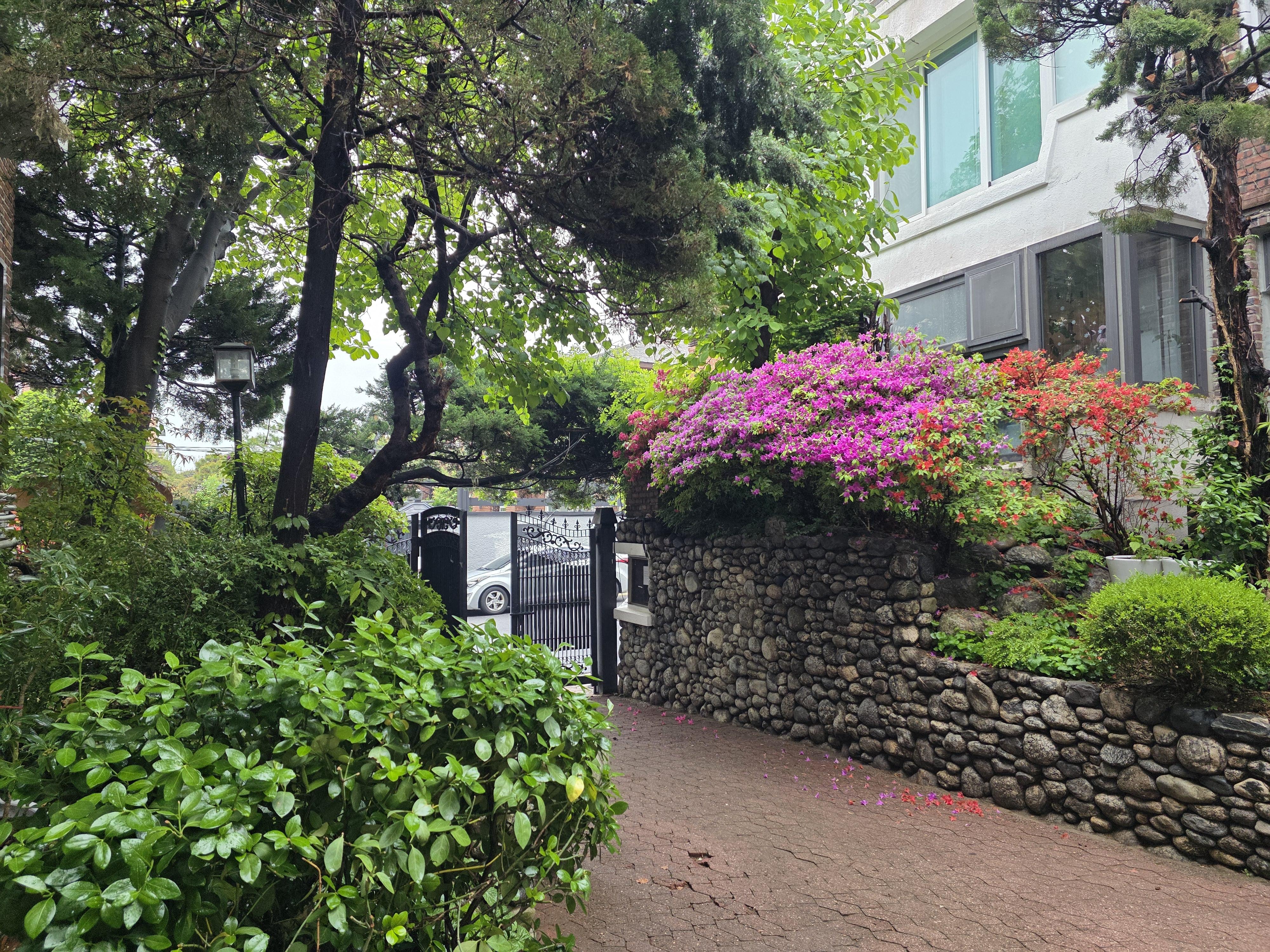 서초동 단기임대 강남 서초 교대 조용한 집