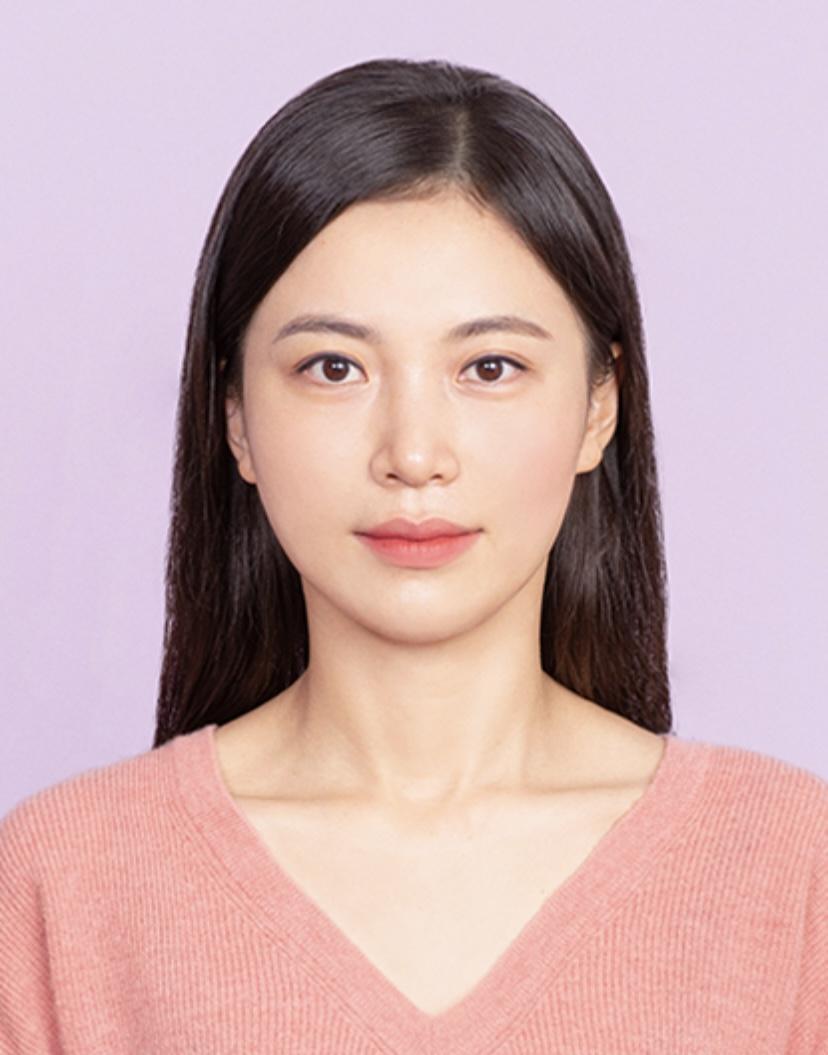백유미 호스트