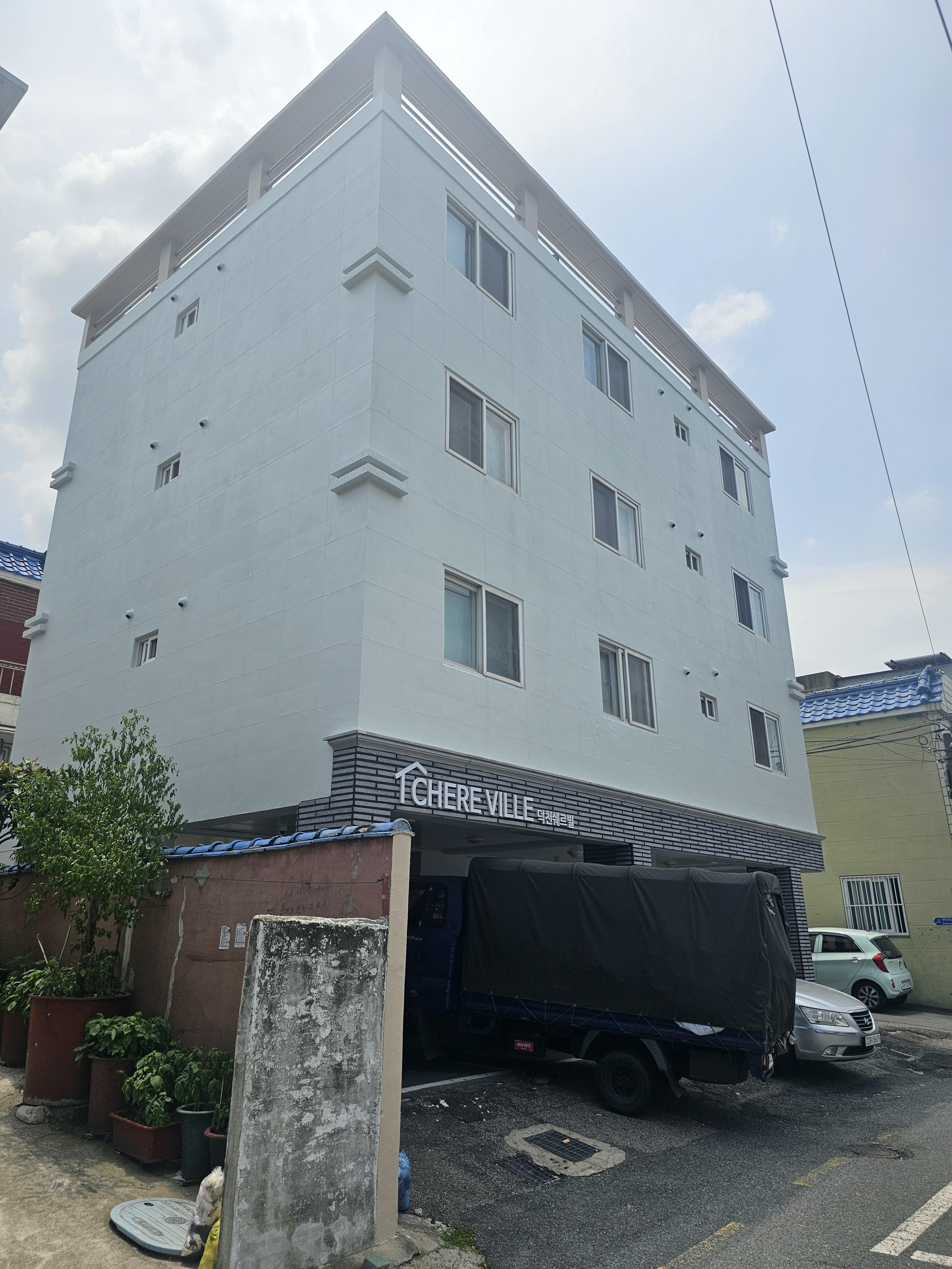 유두진 호스트