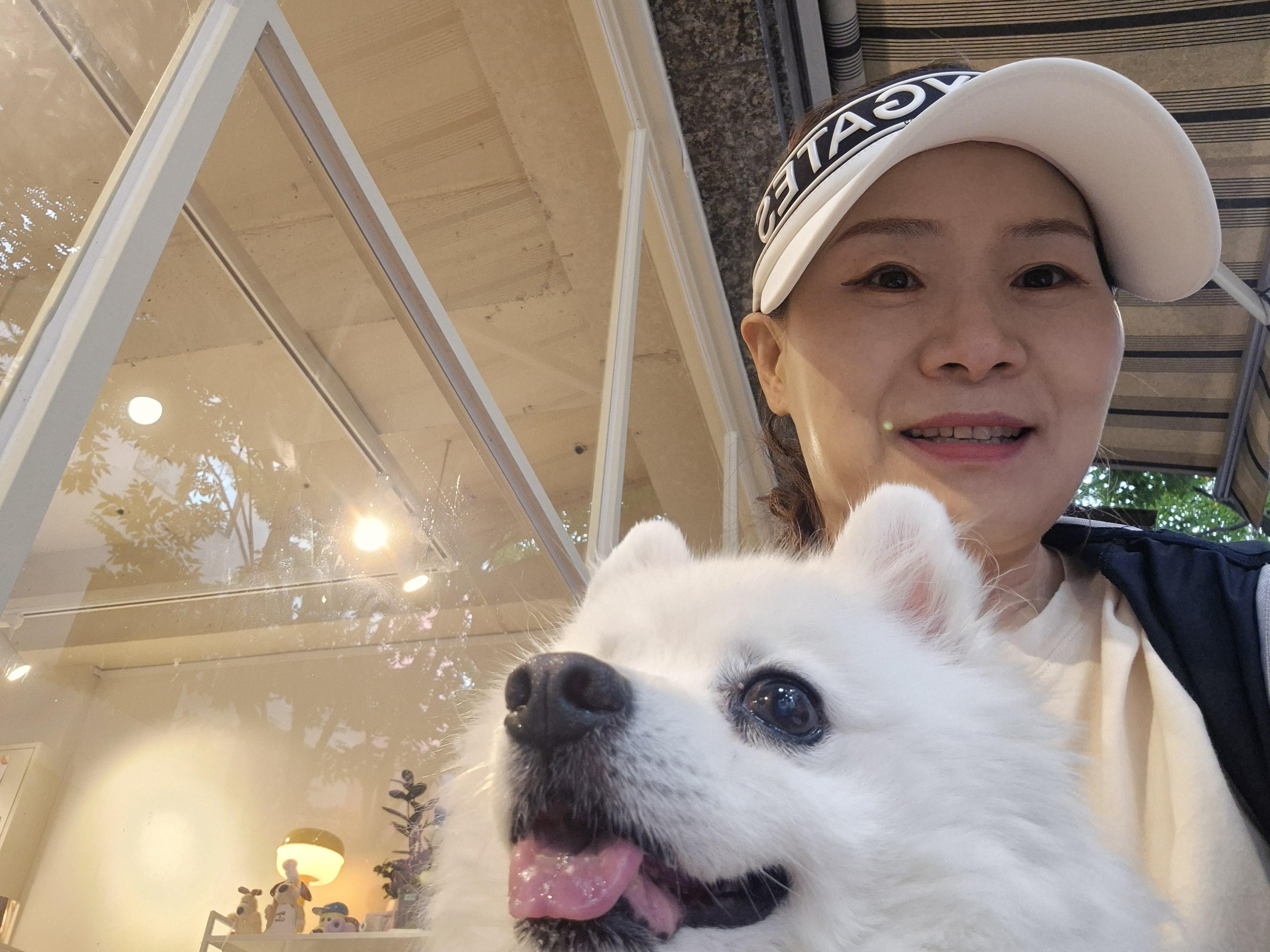 임현옥 호스트