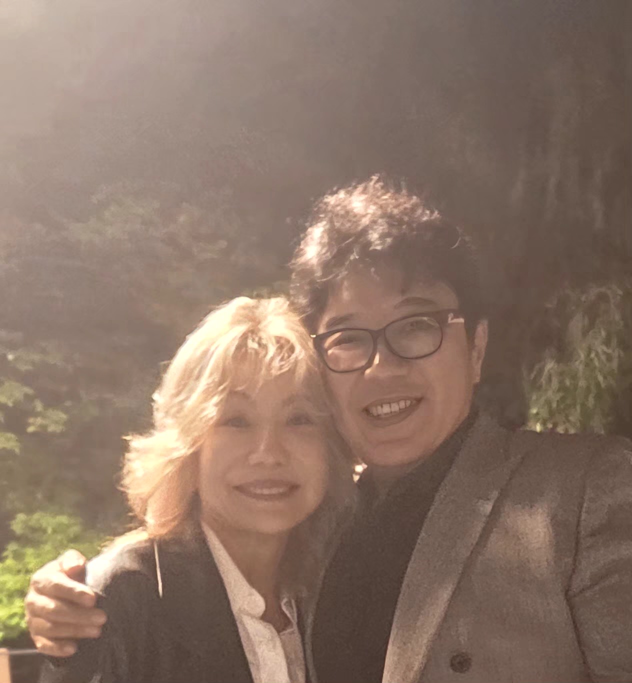 김시대 호스트