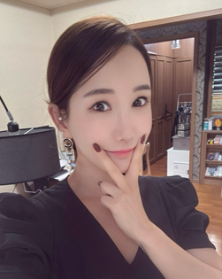 수민 호스트