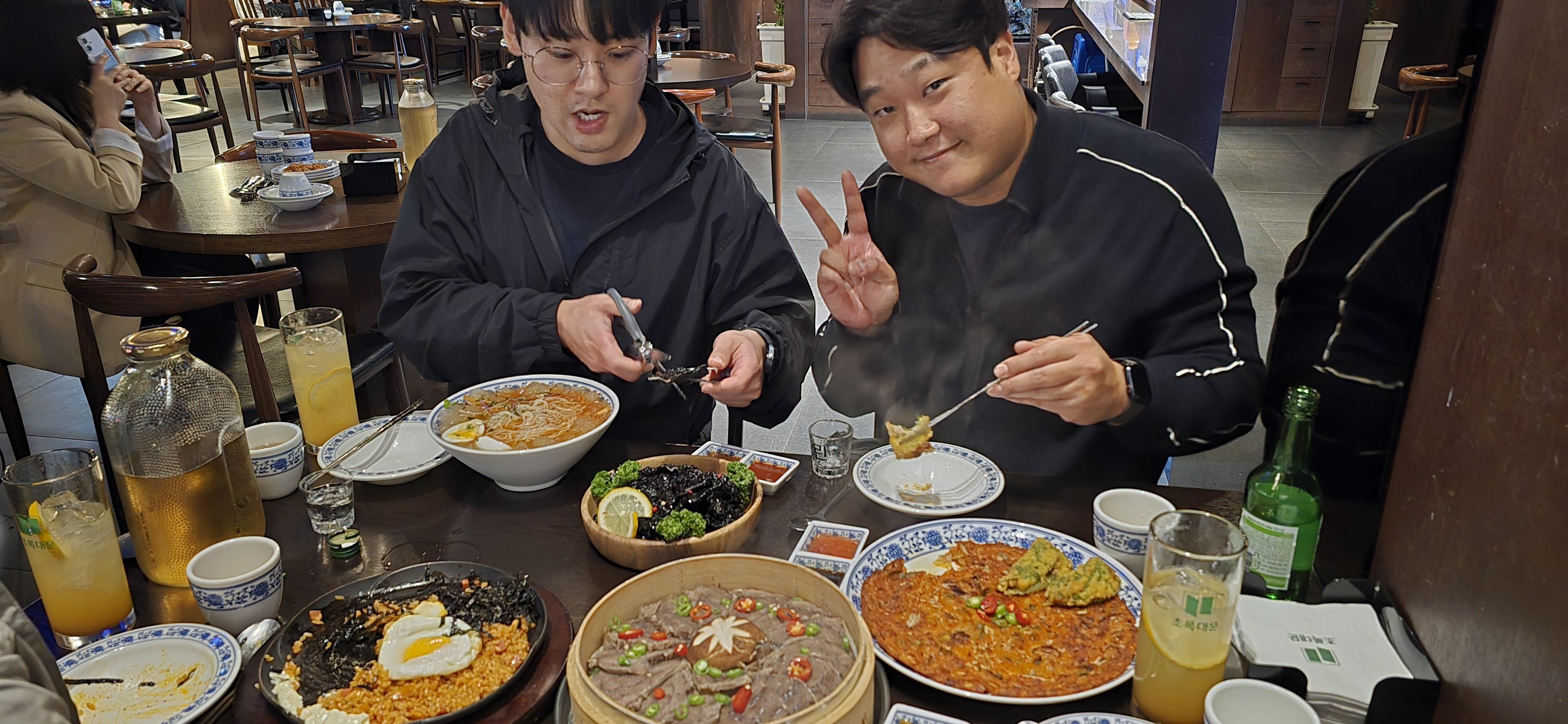 이선민 호스트