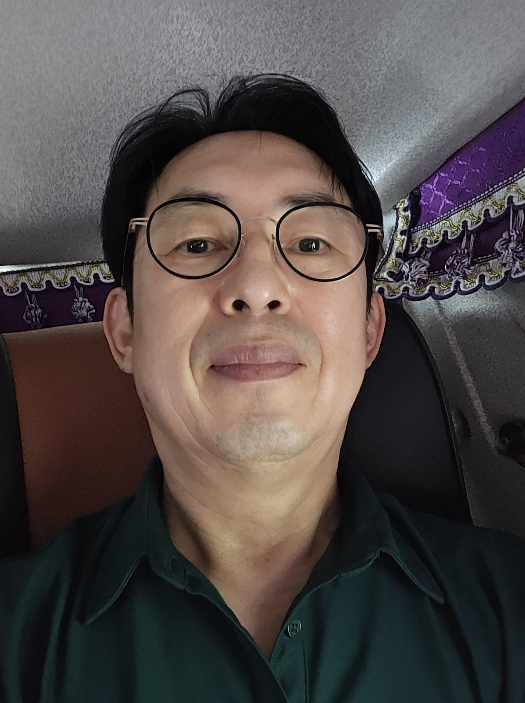 곽노명 호스트
