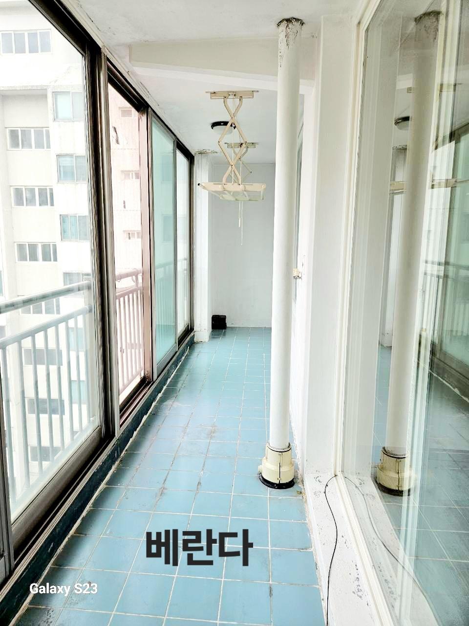 쓰리룸 아파트 사진 5