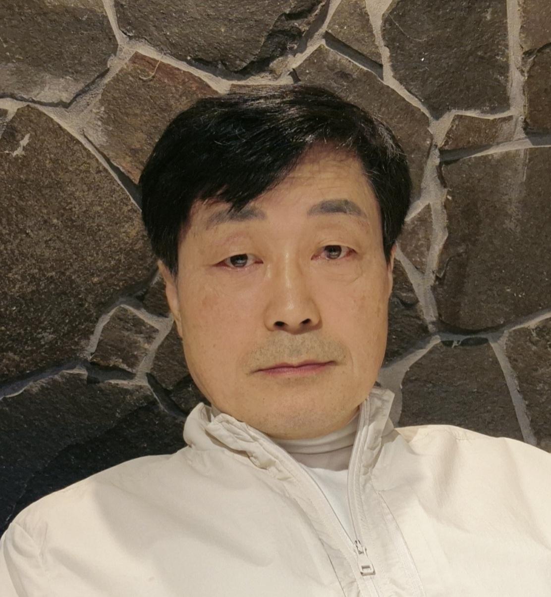 임광묵 호스트