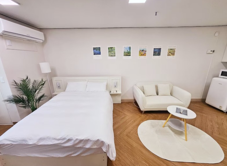🌅 쾌적한 한강뷰 큰방  사진 5