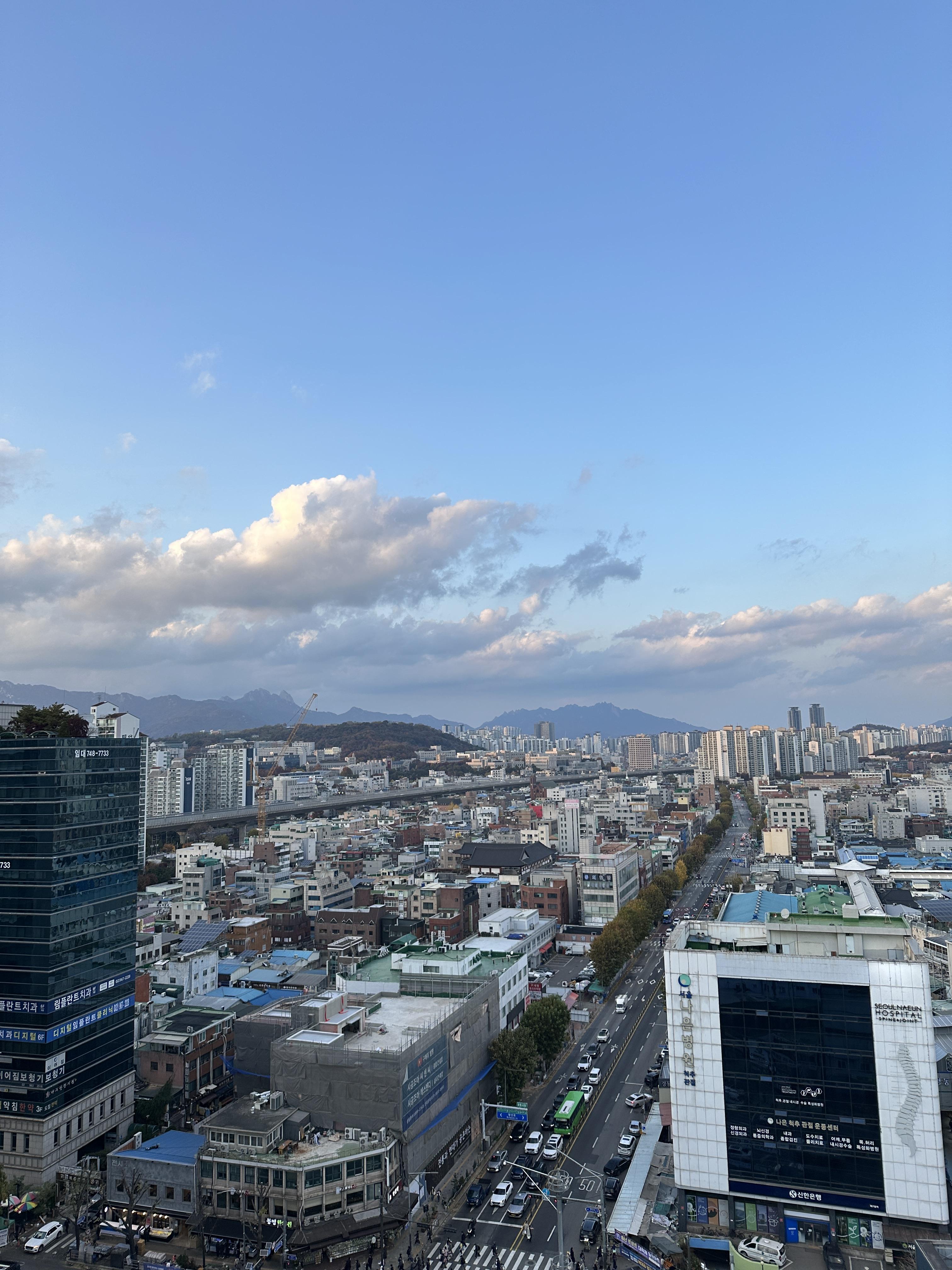 용두동 단기임대 제기동역 3번 출구 5분거리