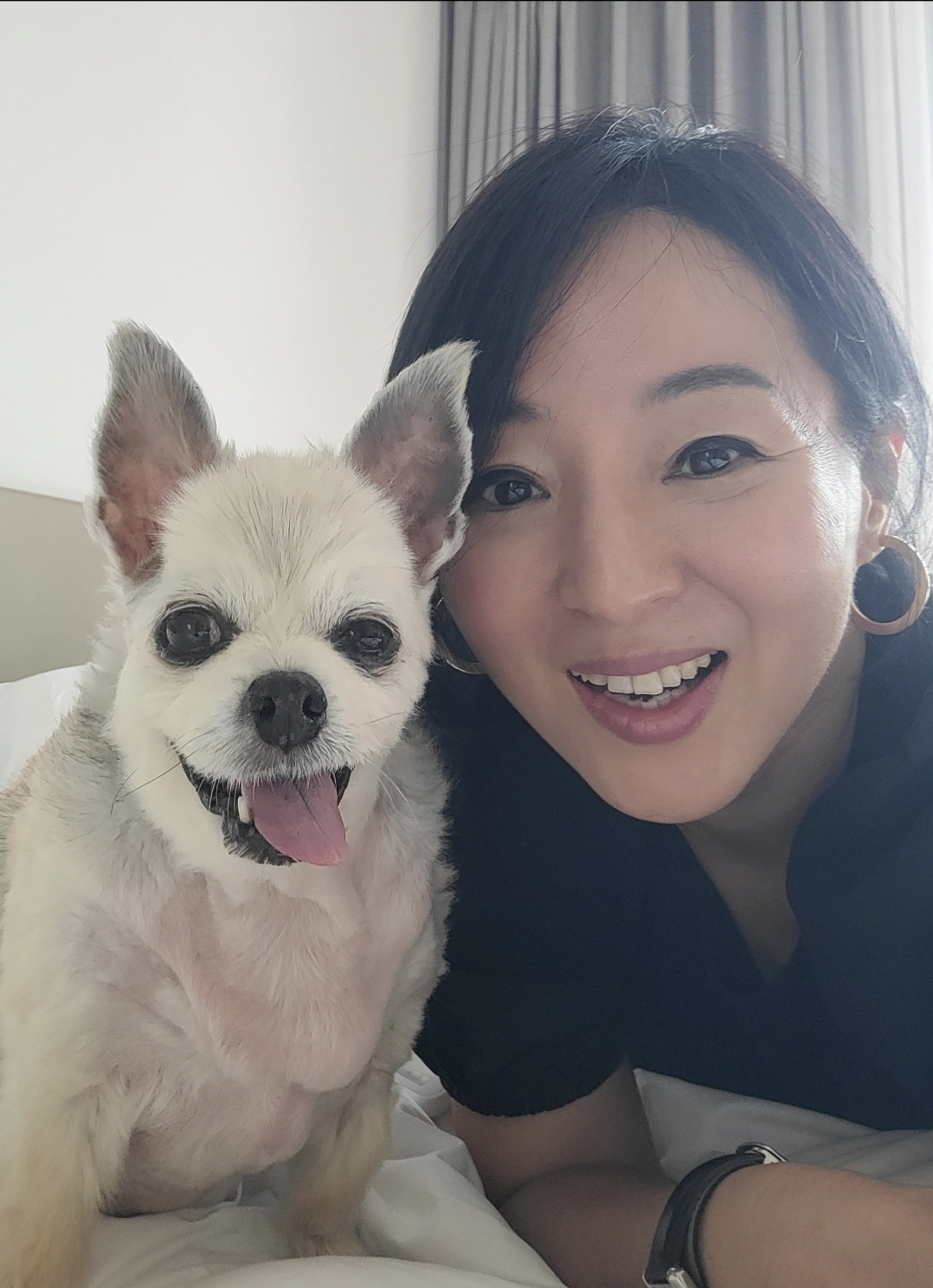 정유진 호스트