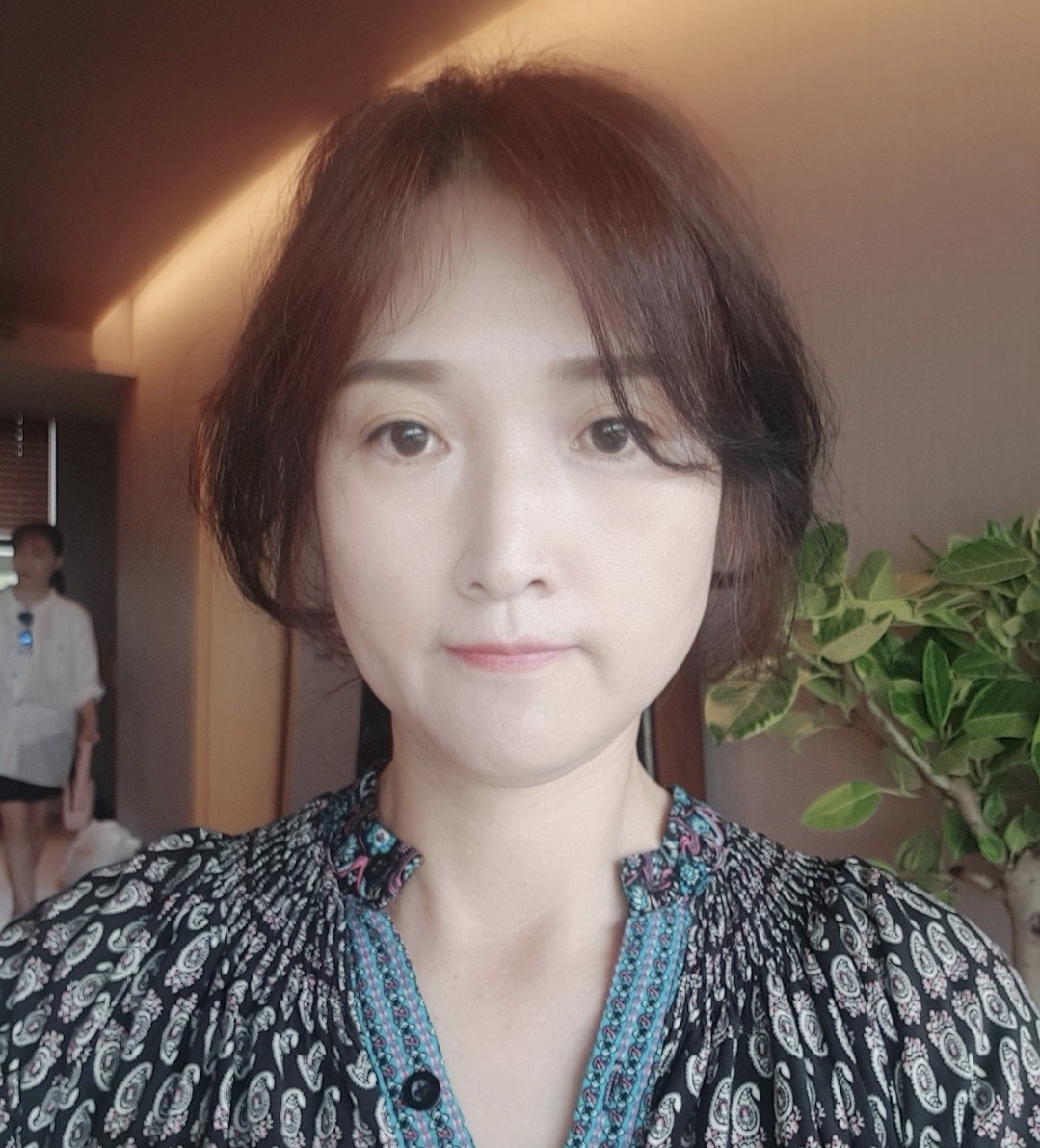 썬-LEE 호스트