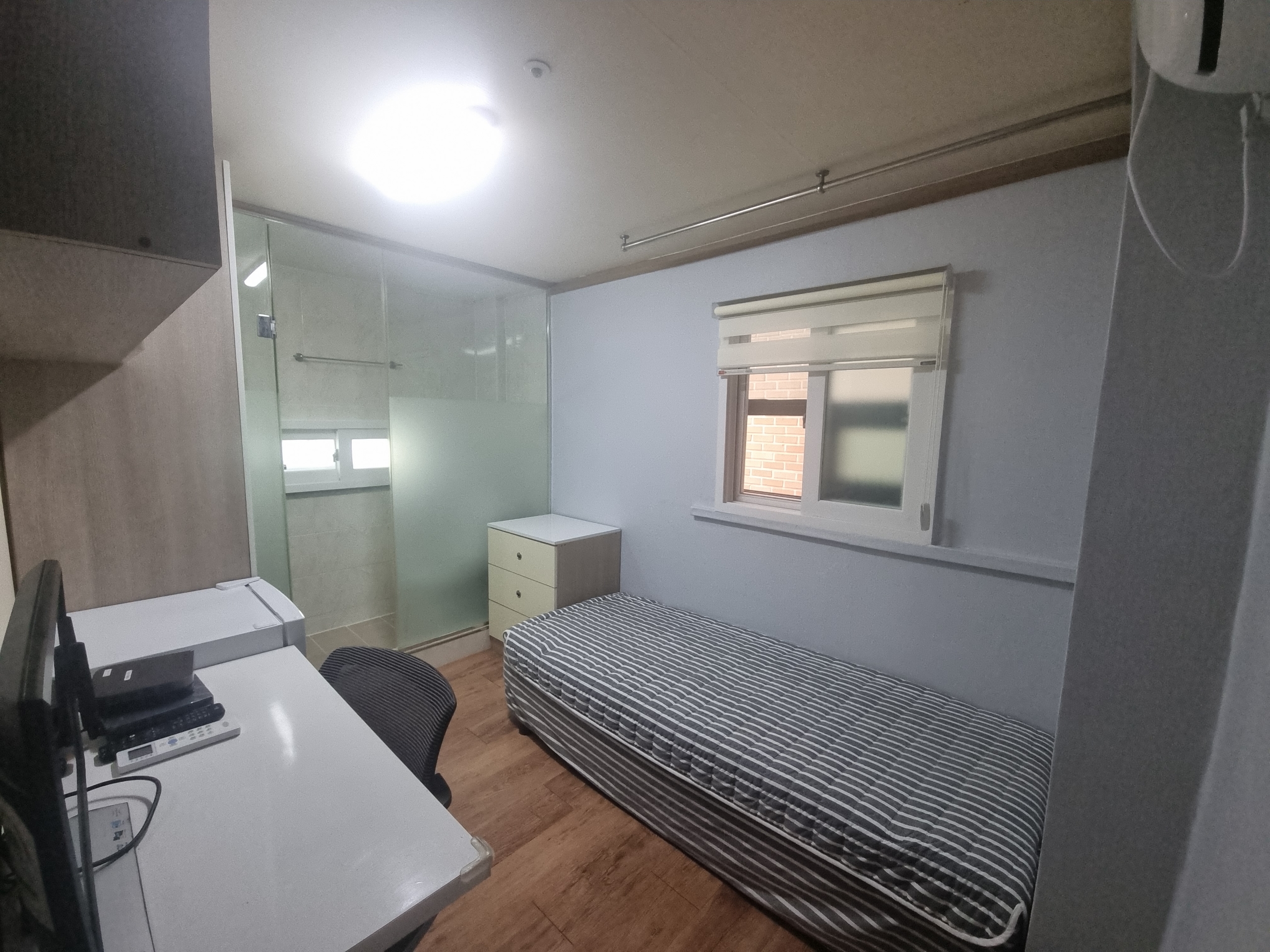 206호 호스트