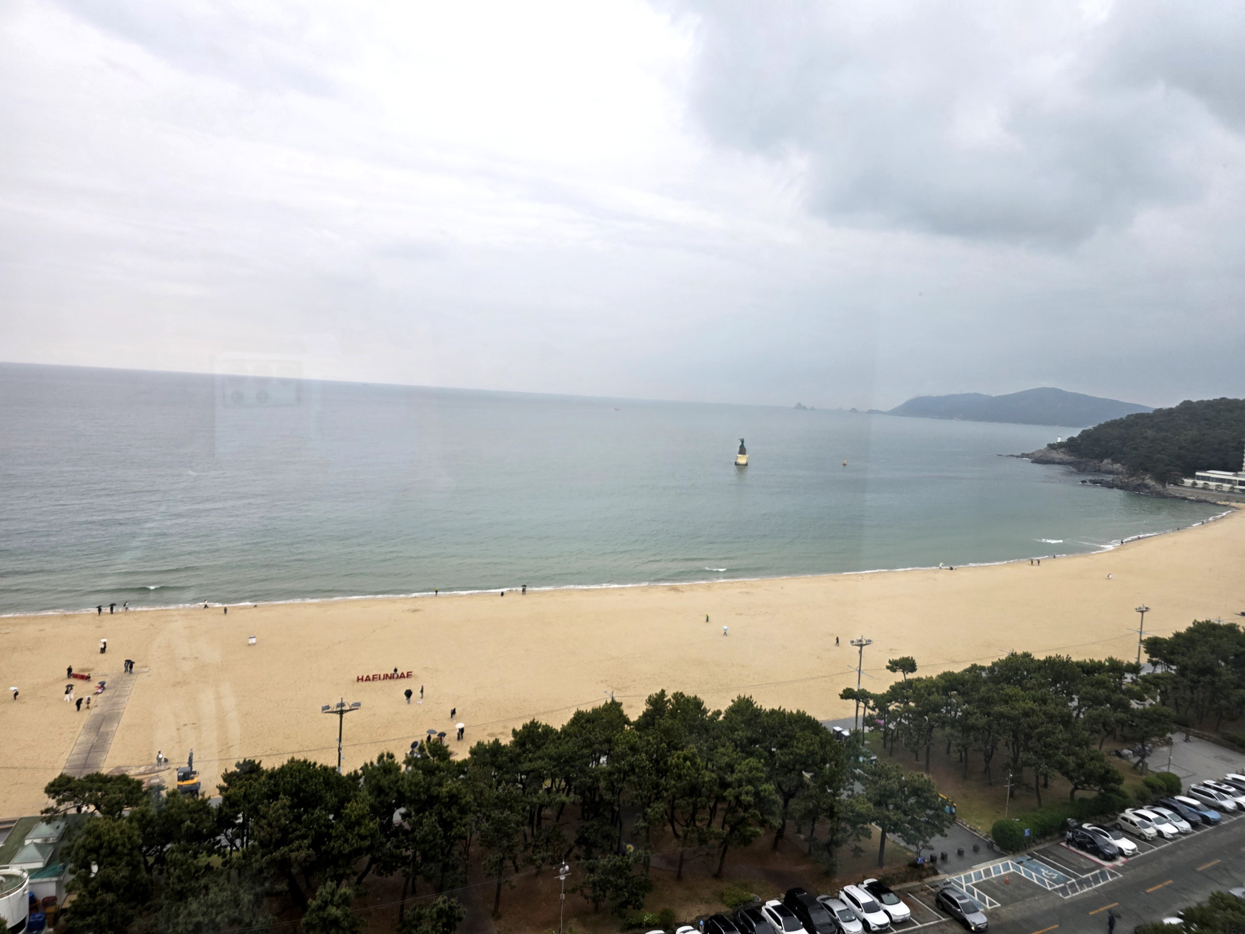 해운대 해수욕장 한가운데  사진 4