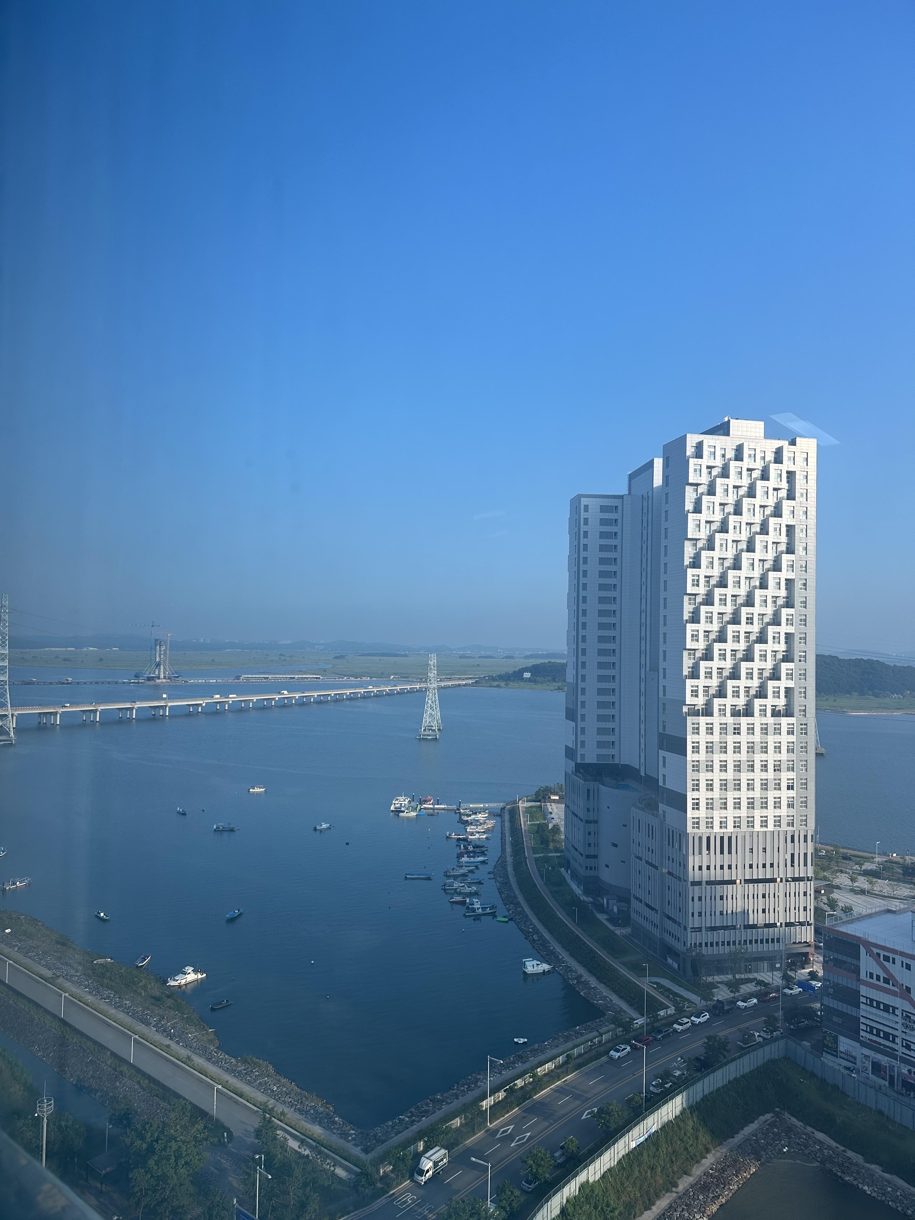 성곡동 단기임대 안산 반달섬 풀옵션 고층뷰