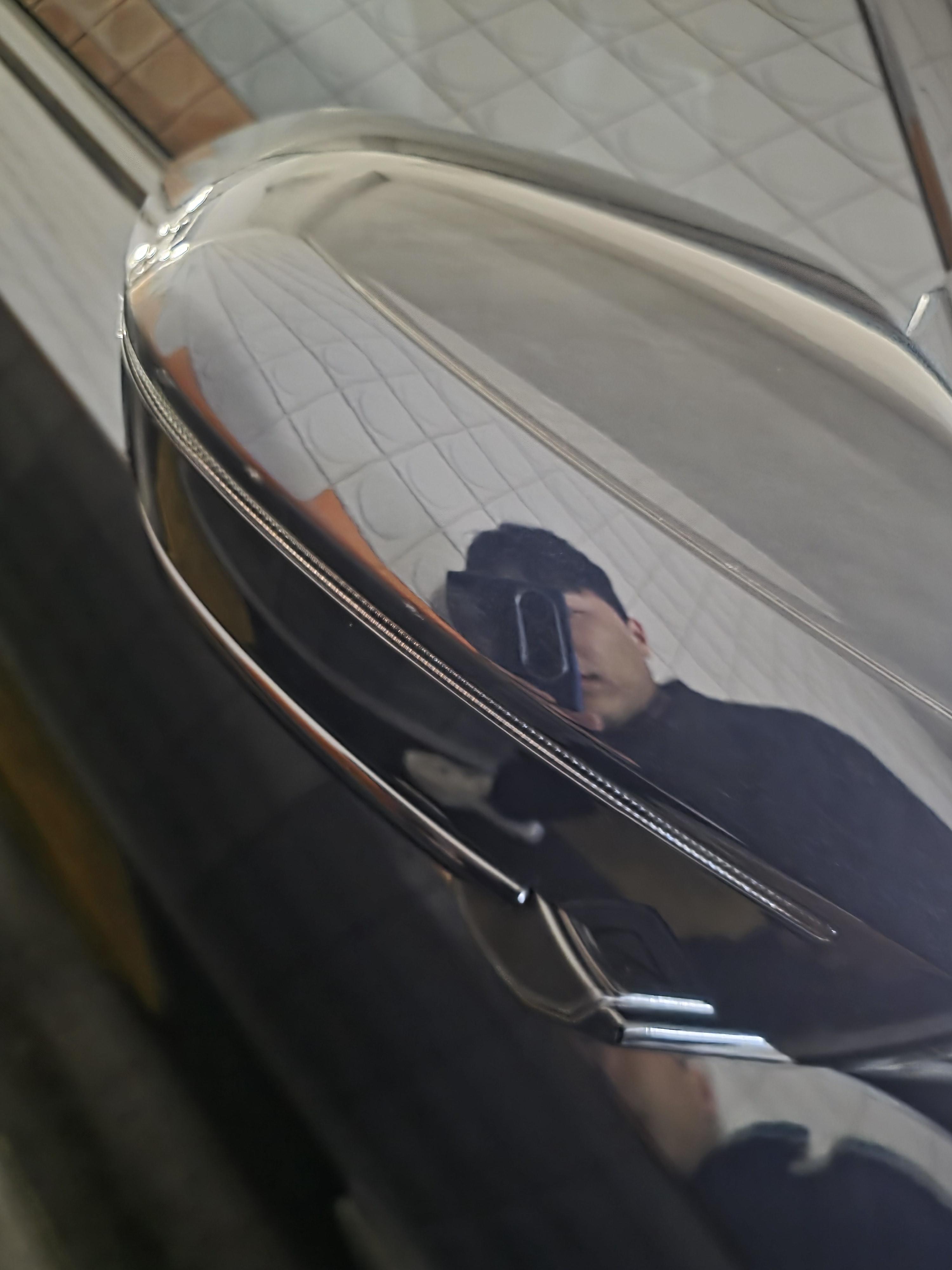 이정훈 호스트