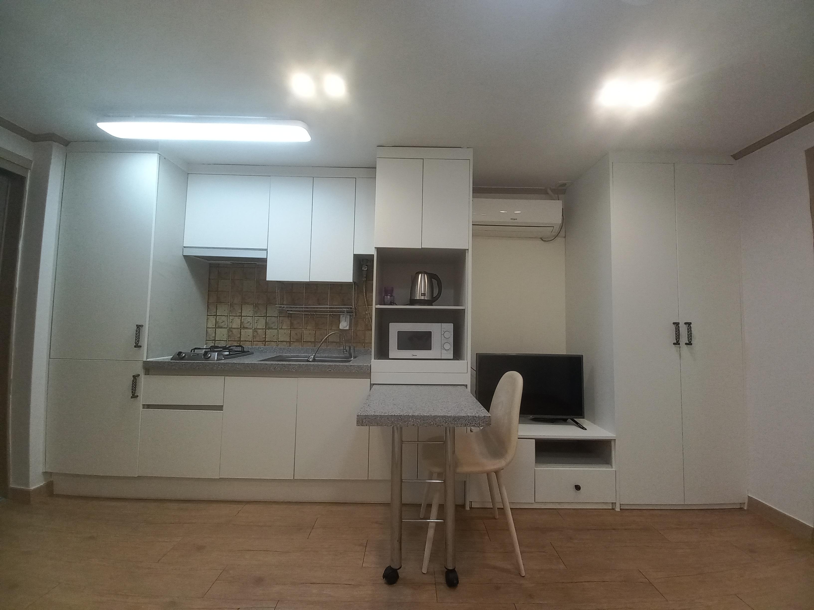 신방동 단기임대 더 하우스 