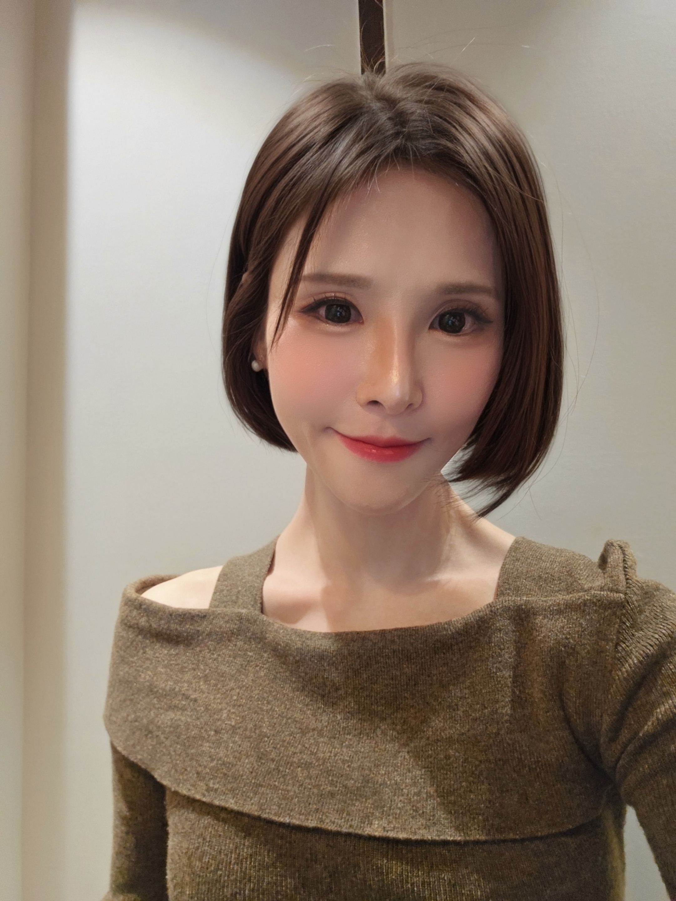 민채영 호스트